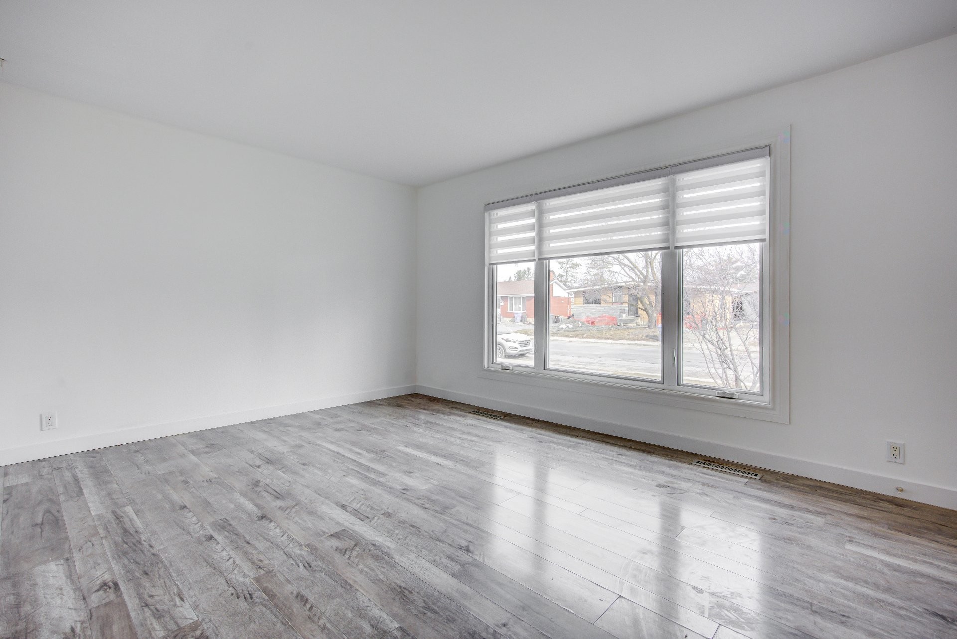 









348


Rue Duquette O.

,
Gatineau (Gatineau),




QC
J8P3A3

