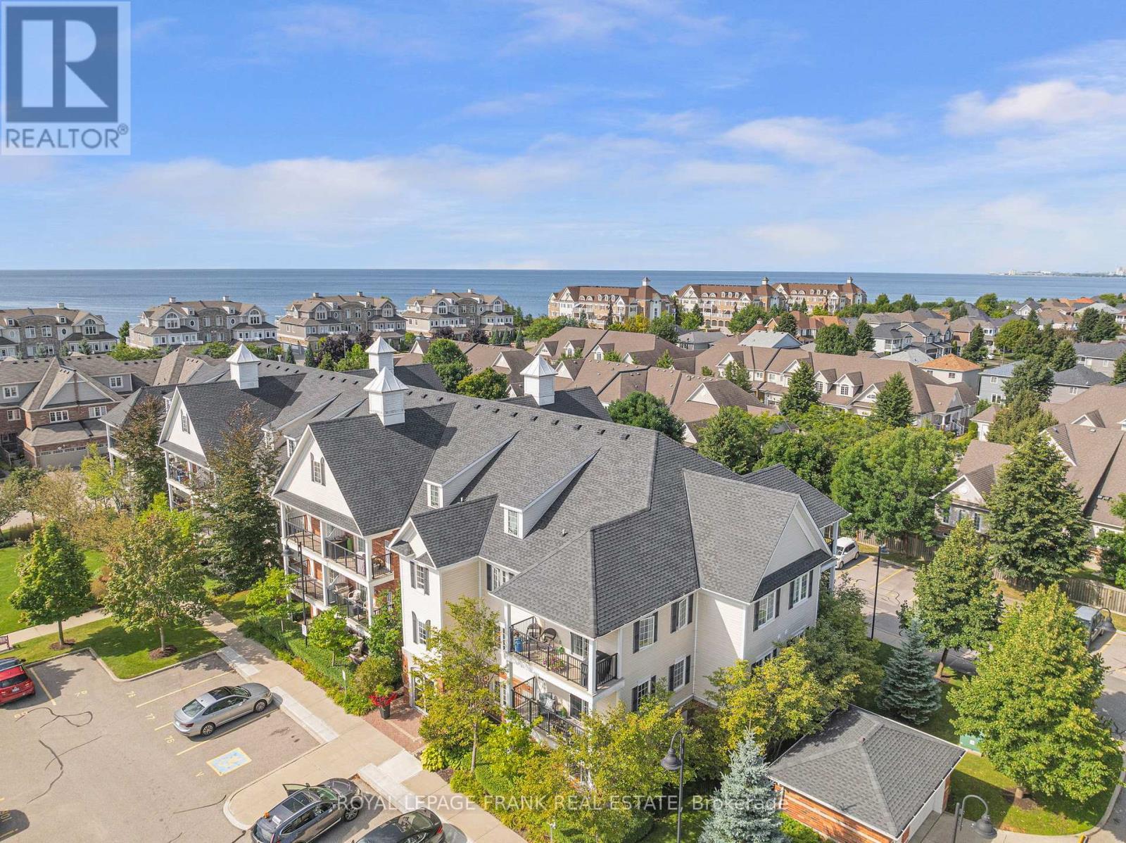 












301 - 75 SHIPWAY AVENUE

,
Clarington (Newcastle),




Ontario
L1B0B8

