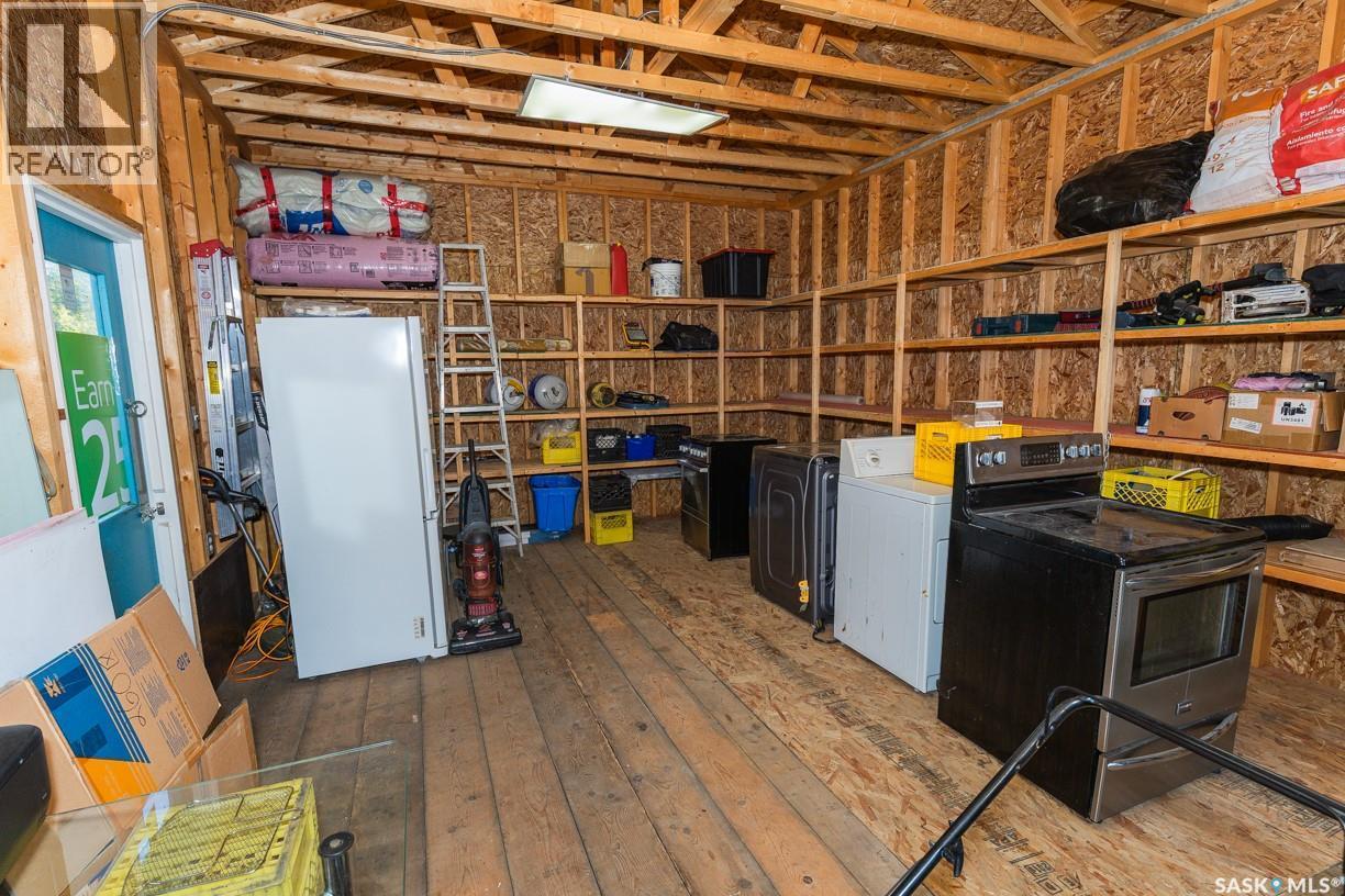 












626 Manitoba AVENUE

,
Kerrobert,




Saskatchewan
S0L1R0

