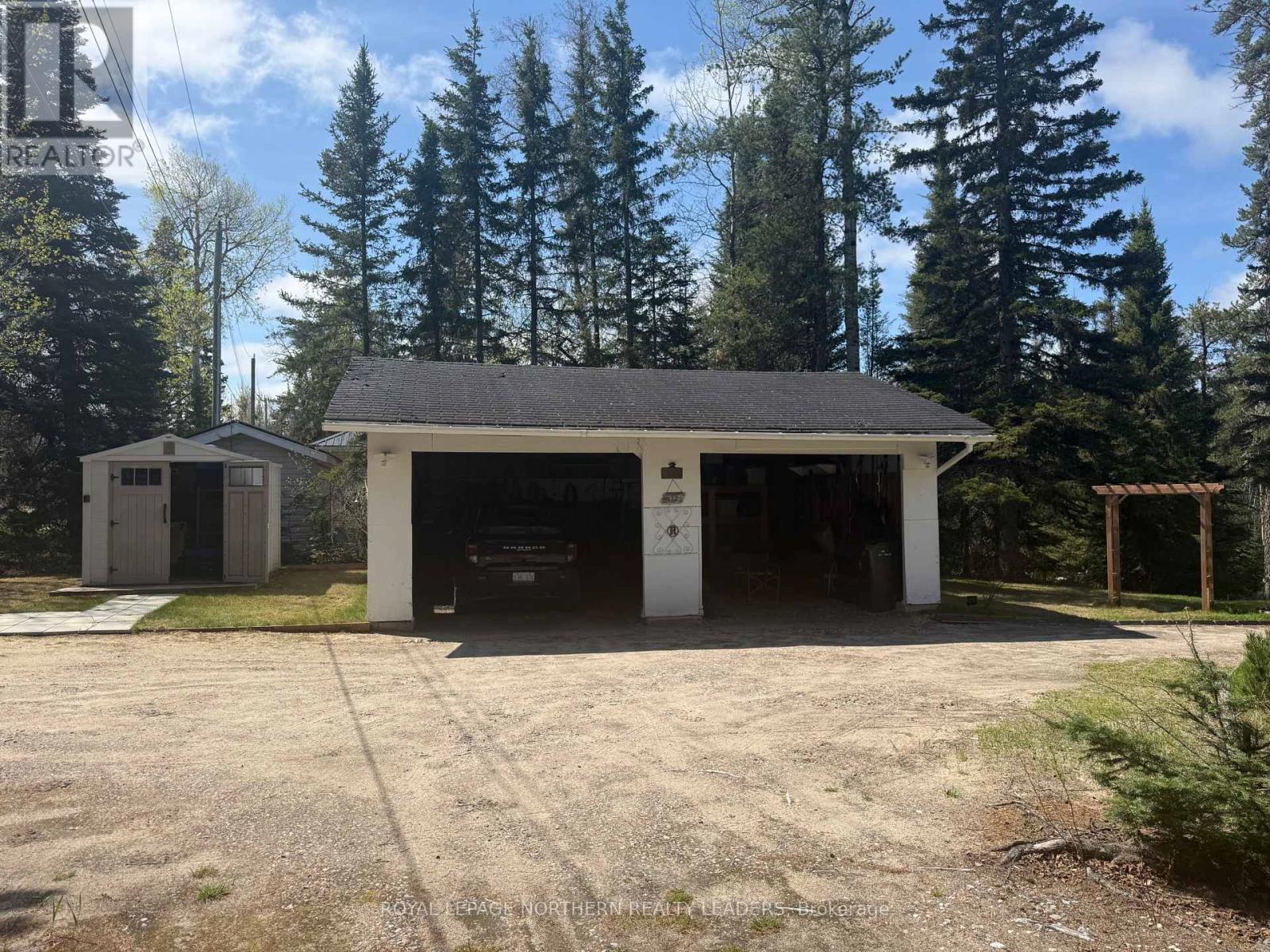 












1143 DOUGLAS ROAD N

,
Iroquois Falls,




Ontario
P0K1G0

