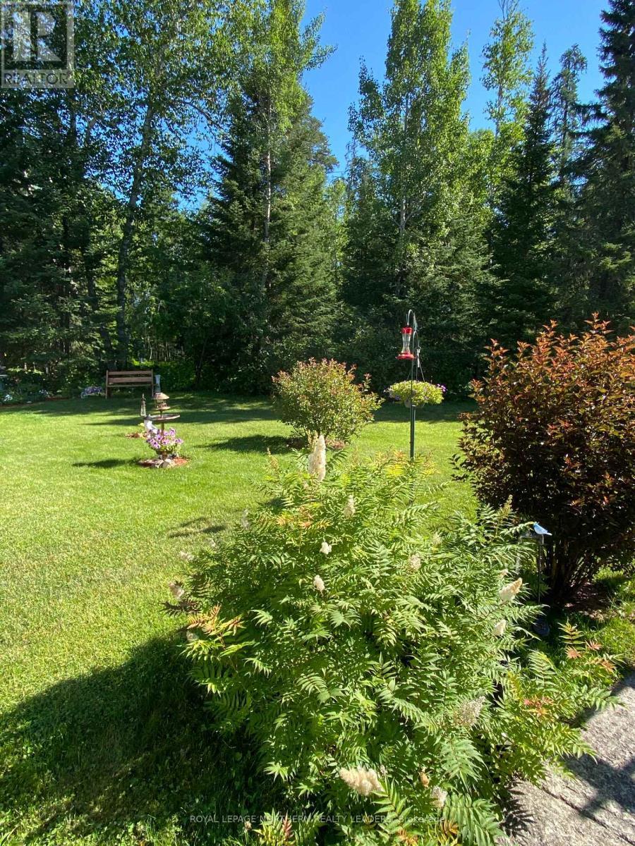 












1143 DOUGLAS ROAD N

,
Iroquois Falls,




Ontario
P0K1G0


