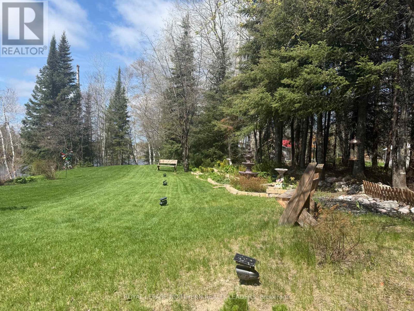 












1143 DOUGLAS ROAD N

,
Iroquois Falls,




Ontario
P0K1G0

