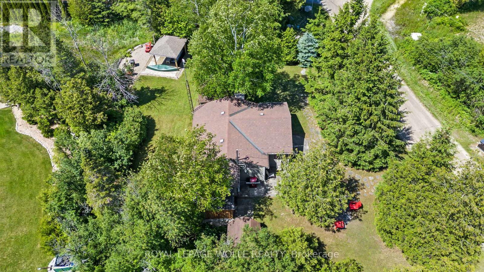 












282 WIDGEON COVE ROAD

,
Northern Bruce Peninsula,




Ontario
N0H2T0

