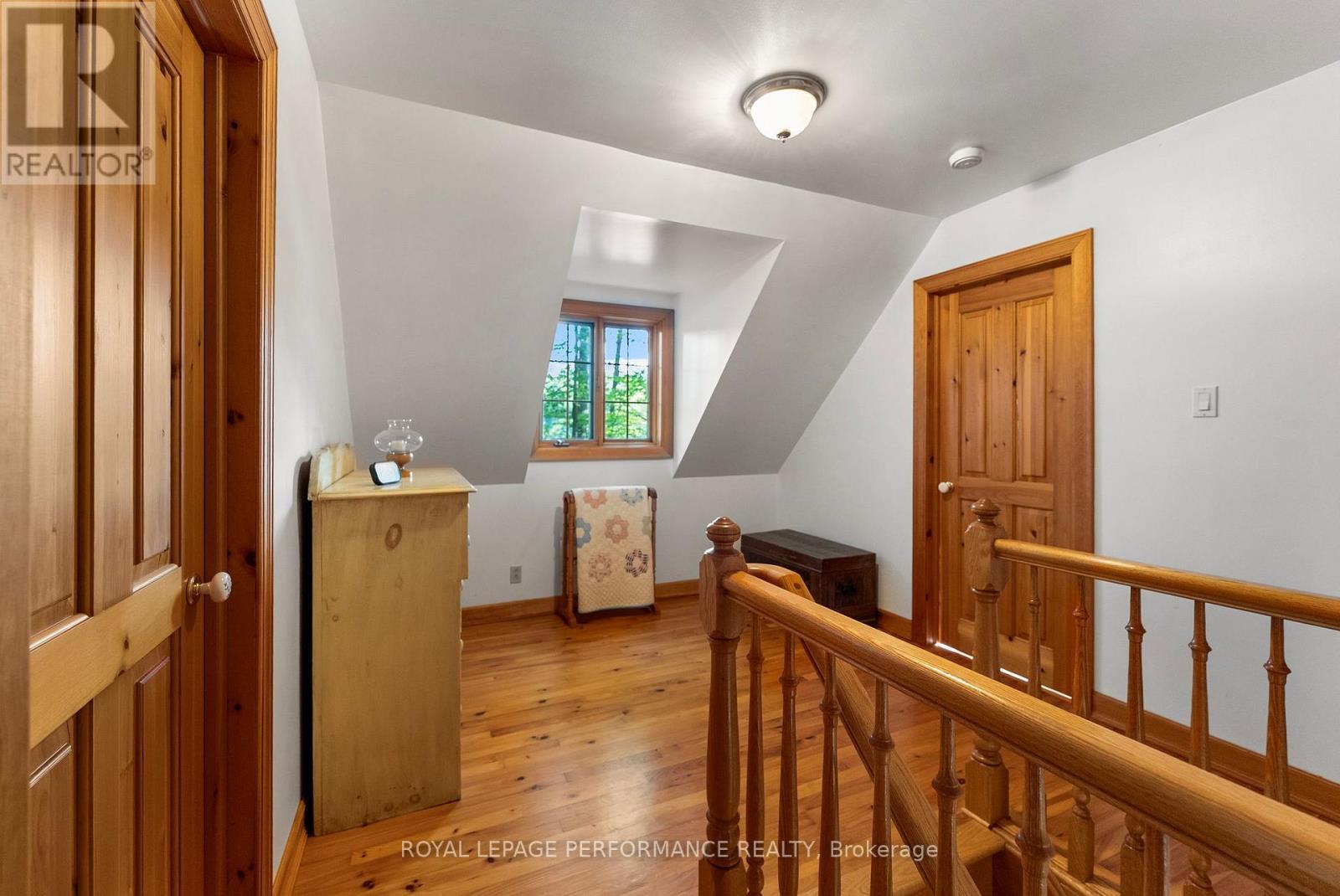 












82 ROSEBRUGH ROAD

,
Greater Madawaska,




Ontario
K7V3Z9

