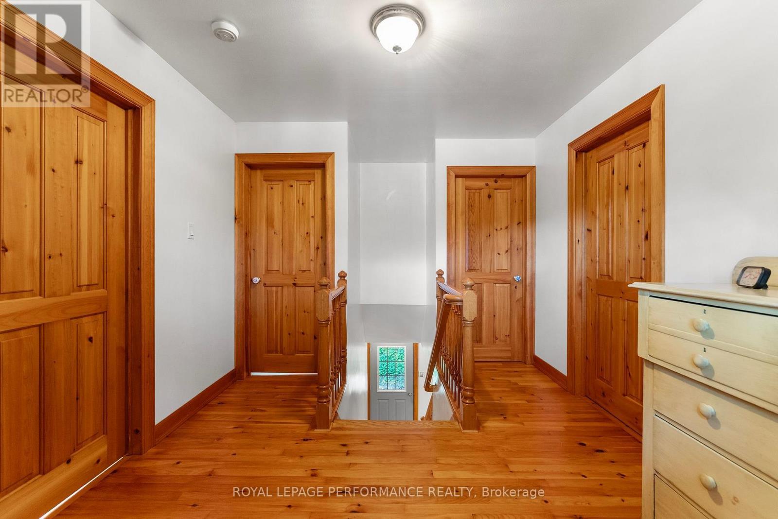 












82 ROSEBRUGH ROAD

,
Greater Madawaska,




Ontario
K7V3Z9

