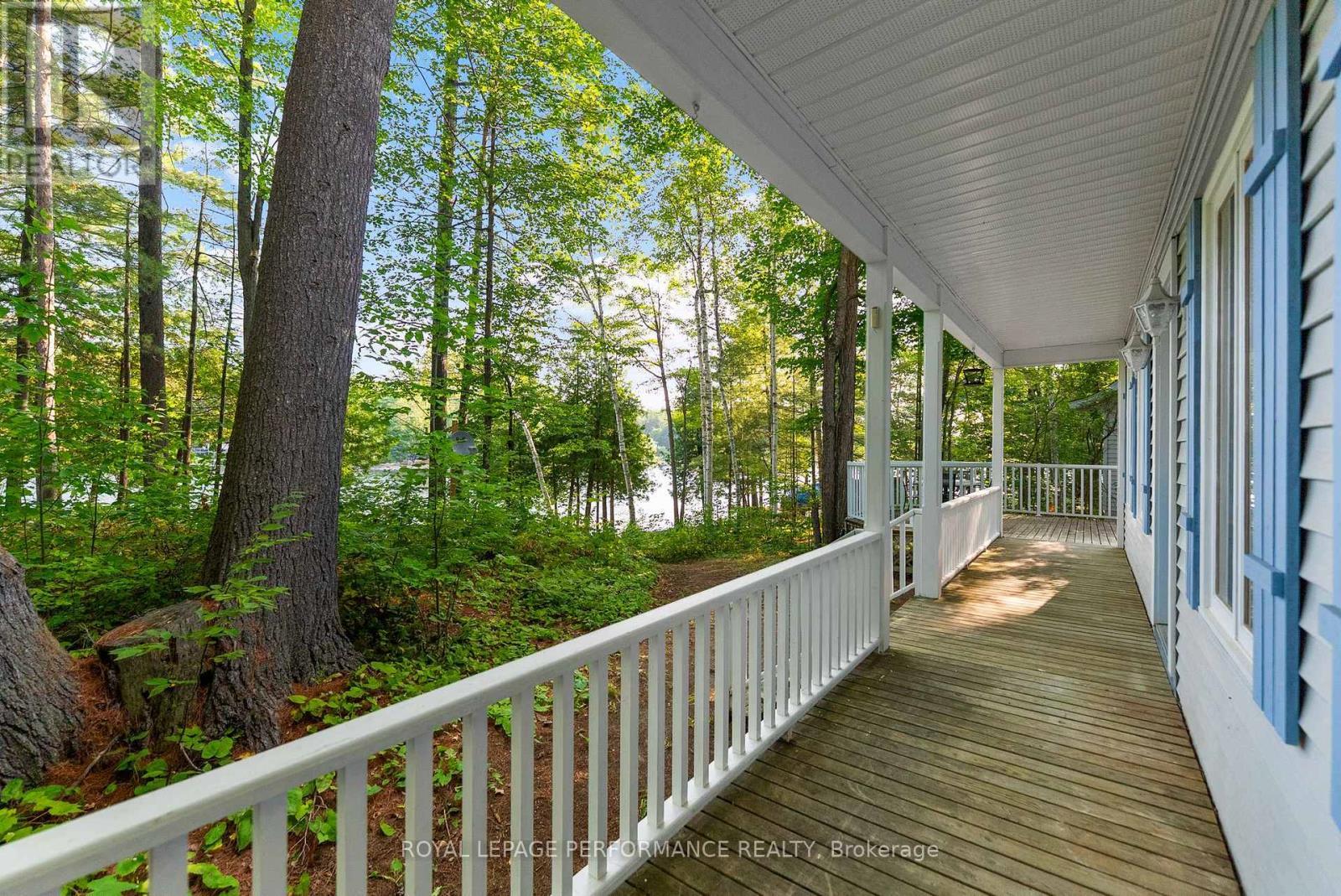 












82 ROSEBRUGH ROAD

,
Greater Madawaska,




Ontario
K7V3Z9


