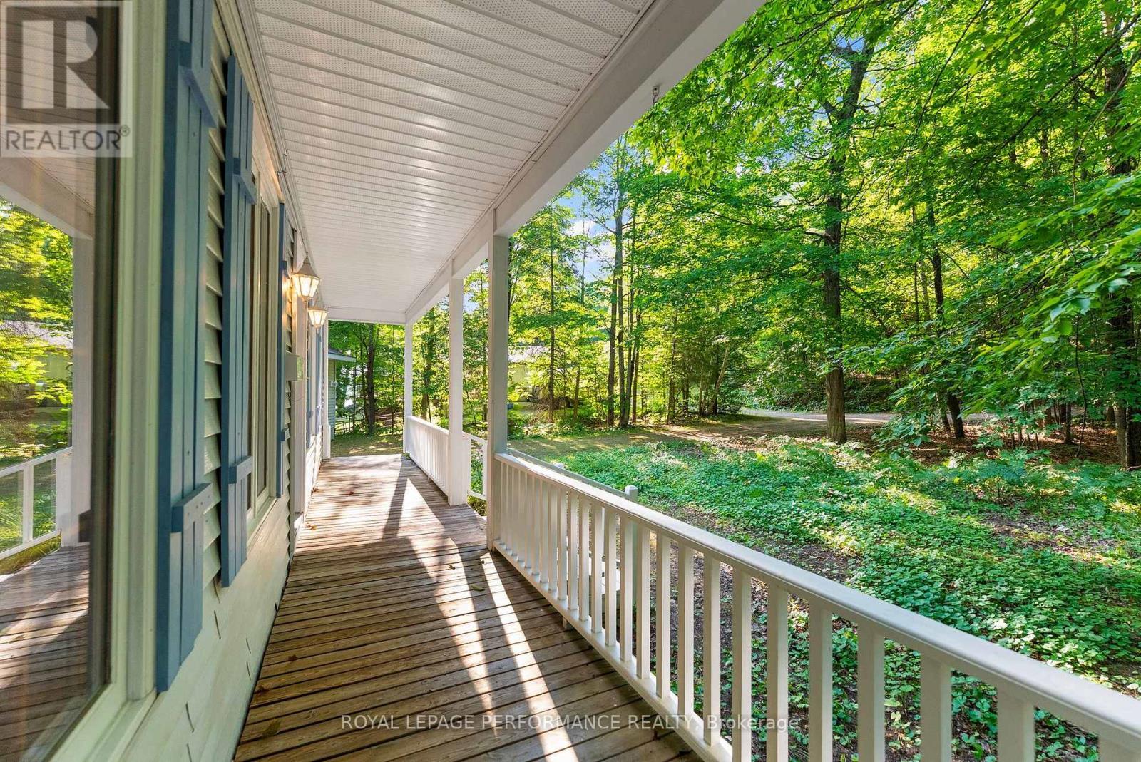 












82 ROSEBRUGH ROAD

,
Greater Madawaska,




Ontario
K7V3Z9

