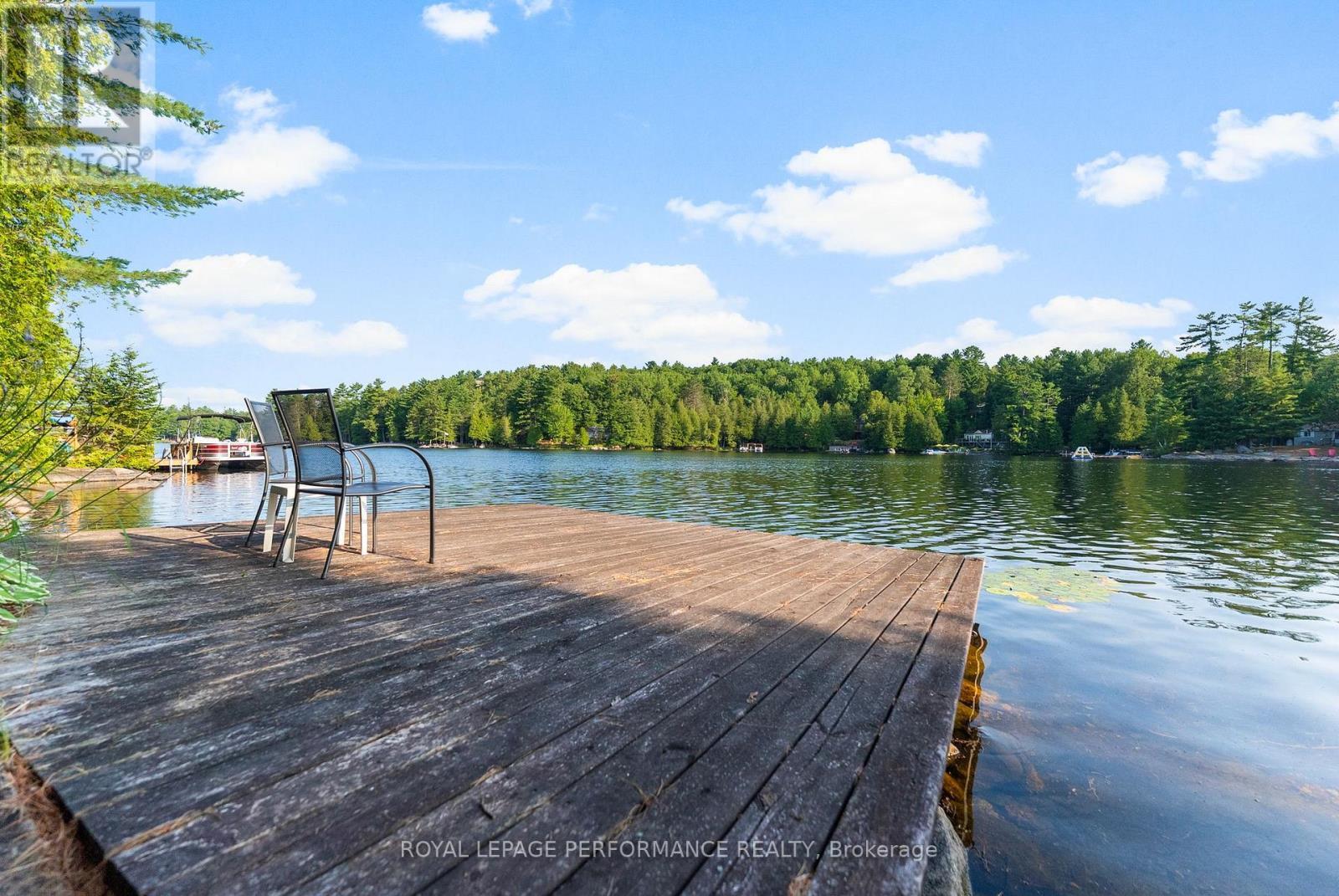 












82 ROSEBRUGH ROAD

,
Greater Madawaska,




Ontario
K7V3Z9

