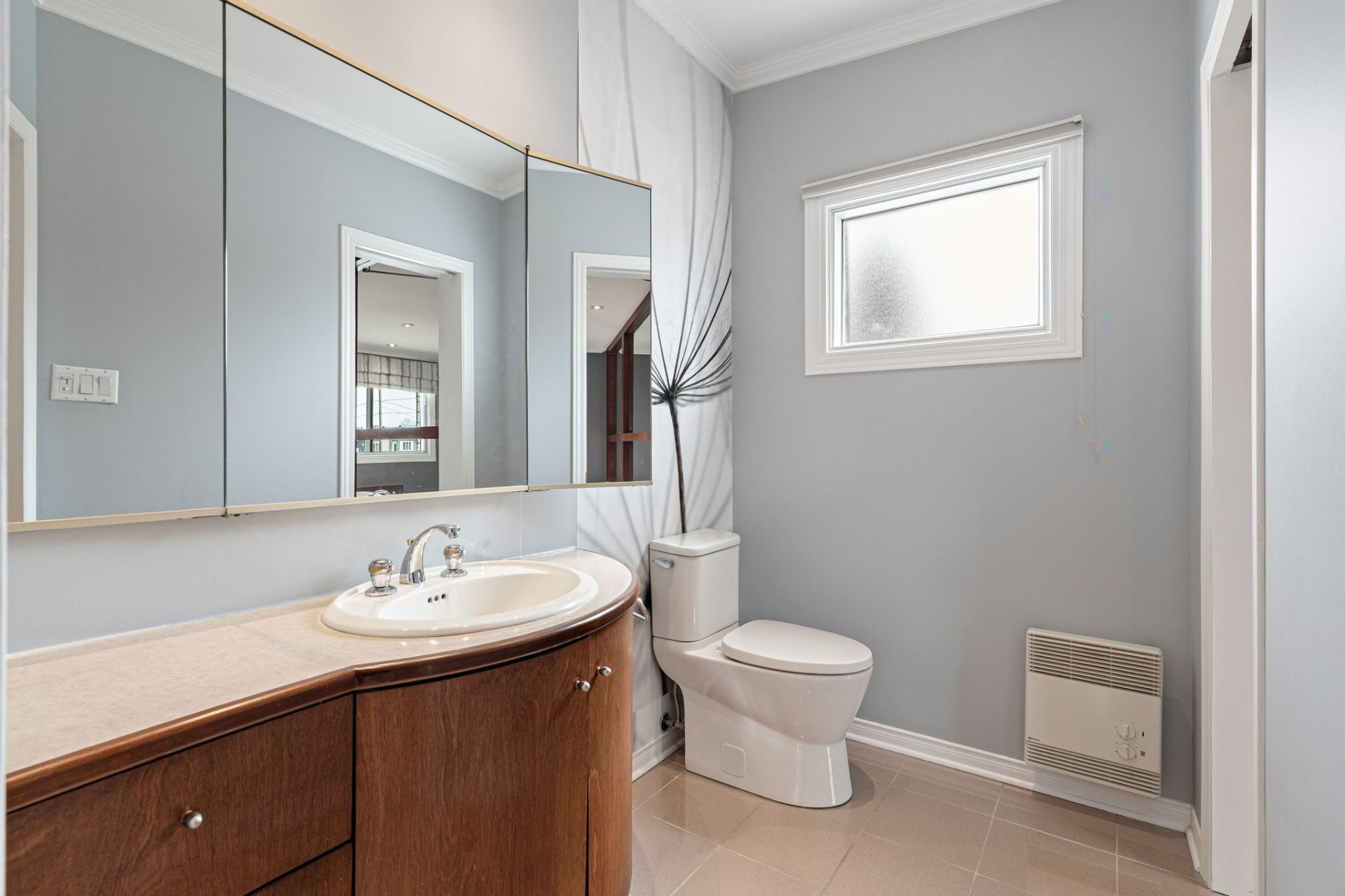 









432


Rue de Fontainebleau N.

,
Longueuil (Le Vieux-Longueuil),




QC
J4L2W5

