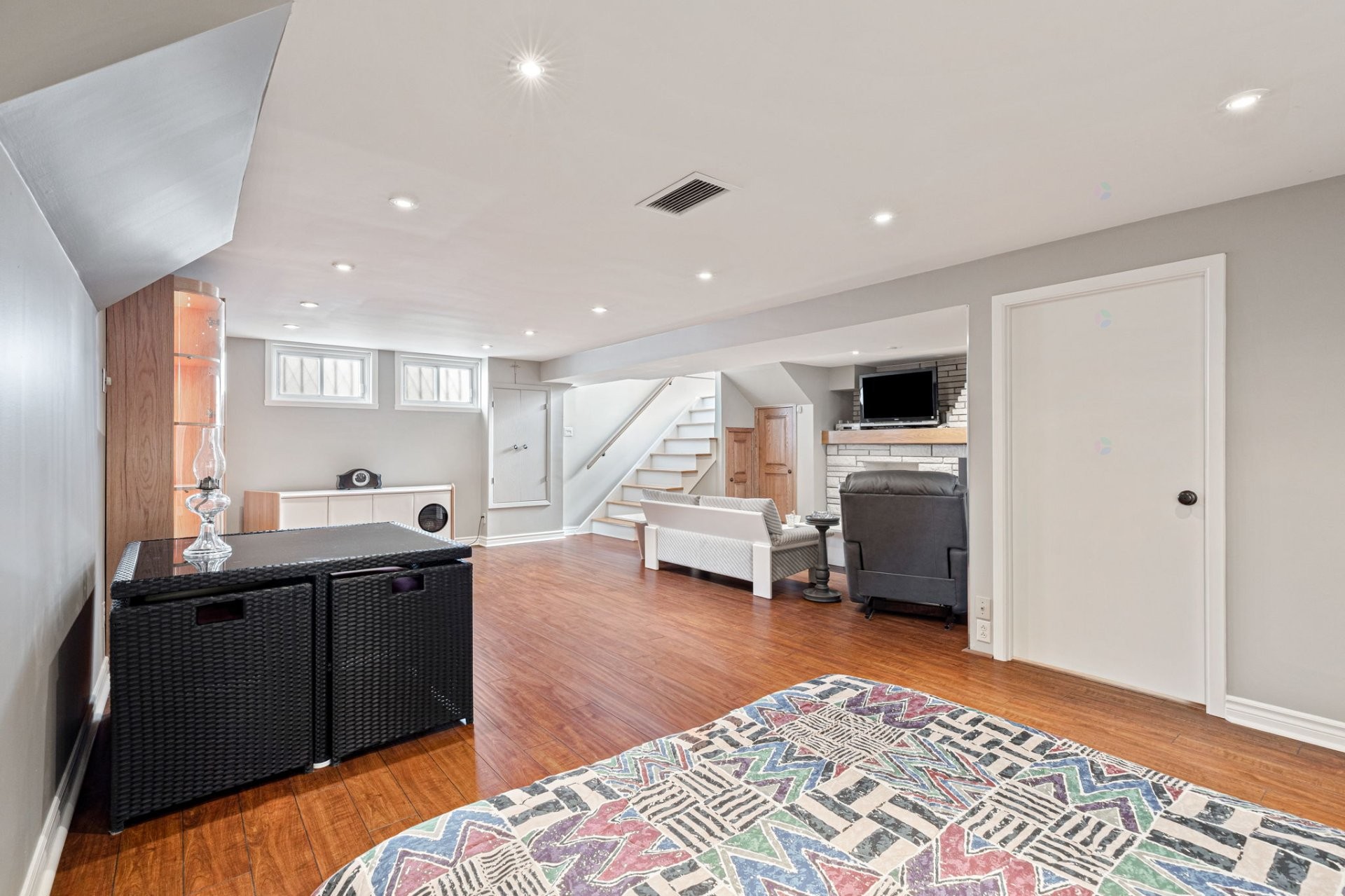 









432


Rue de Fontainebleau N.

,
Longueuil (Le Vieux-Longueuil),




QC
J4L2W5

