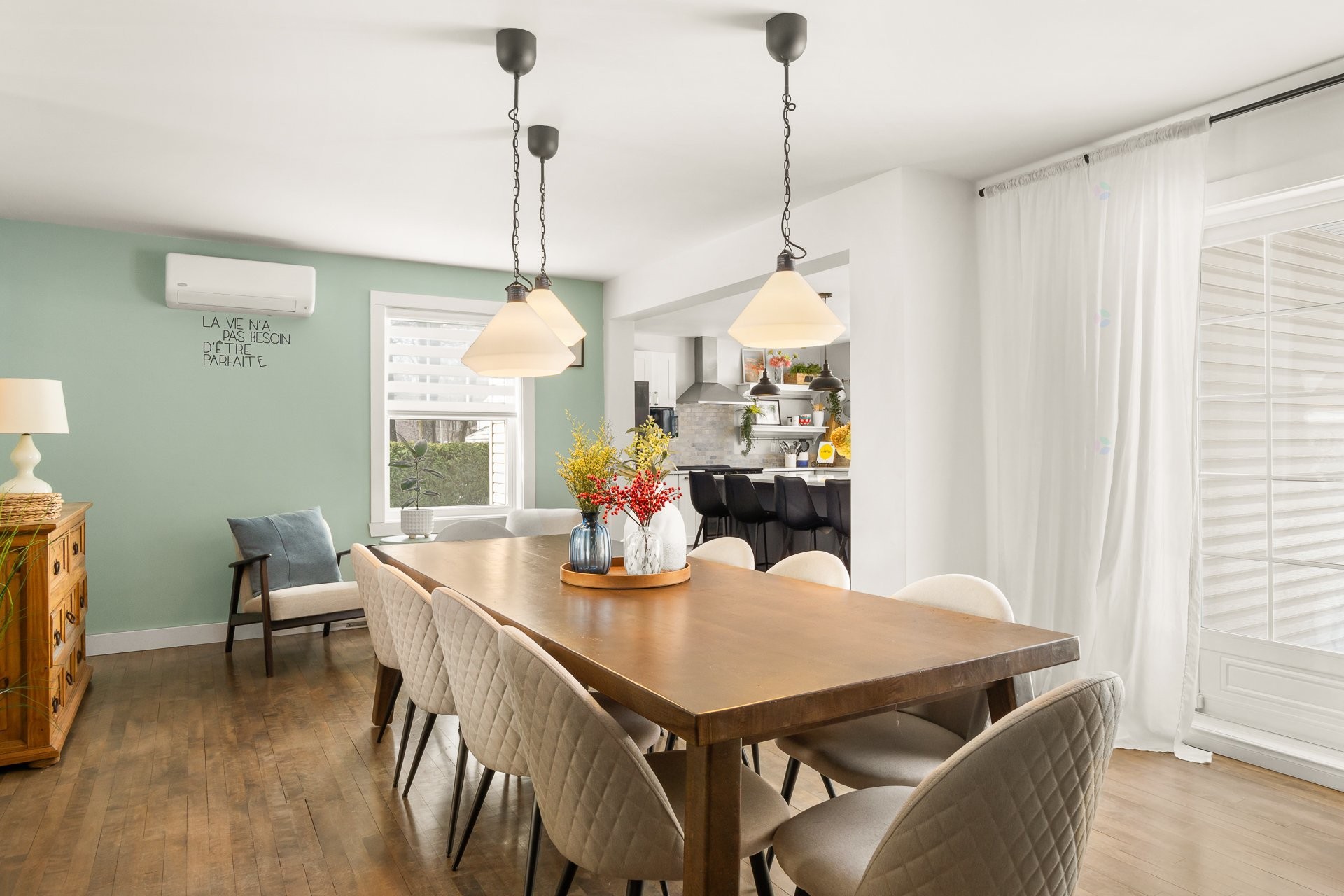 









200


Rue Michel-Lemay

,
Trois-Rivières,




QC
G8W2A4

