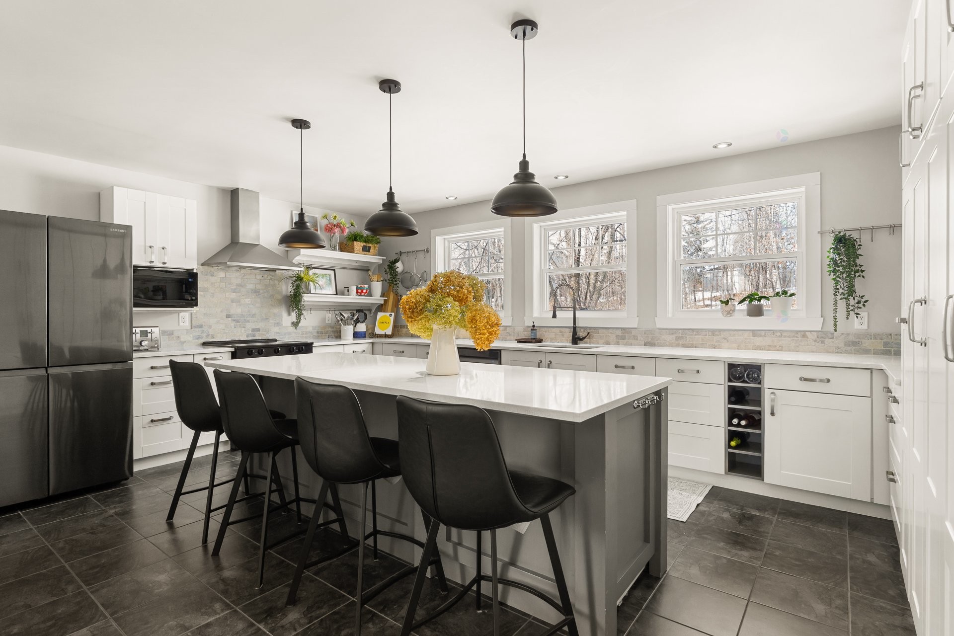









200


Rue Michel-Lemay

,
Trois-Rivières,




QC
G8W2A4

