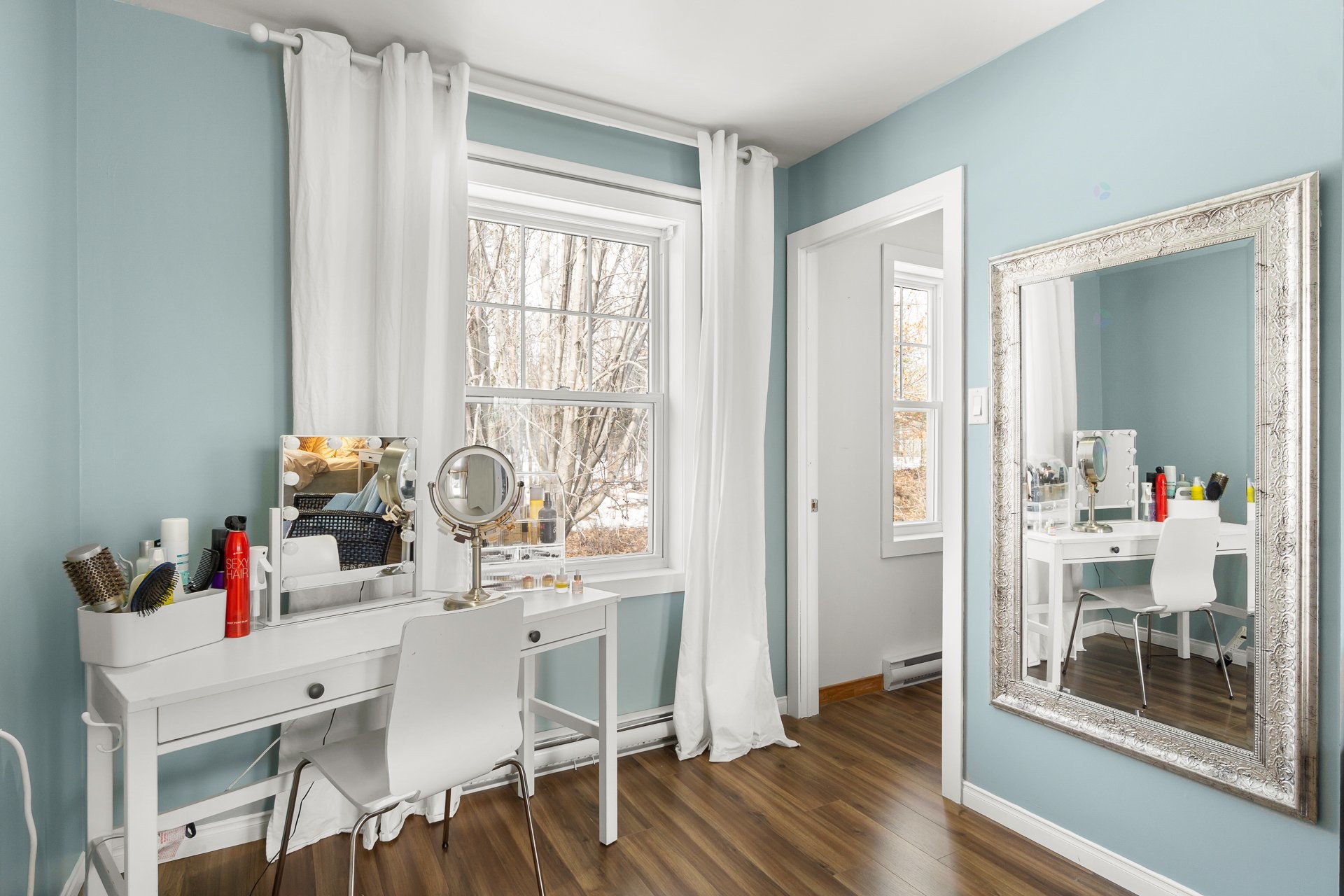 









200


Rue Michel-Lemay

,
Trois-Rivières,




QC
G8W2A4

