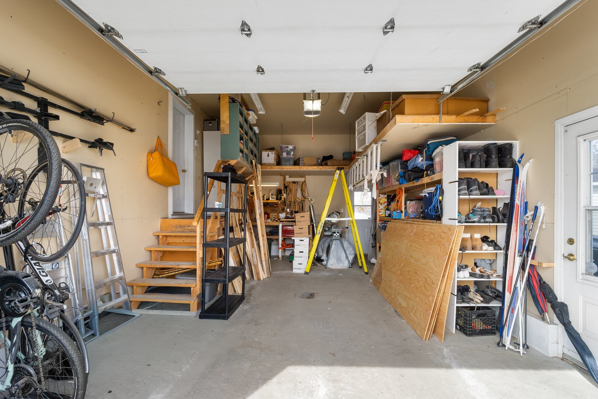 









200


Rue Michel-Lemay

,
Trois-Rivières,




QC
G8W2A4

