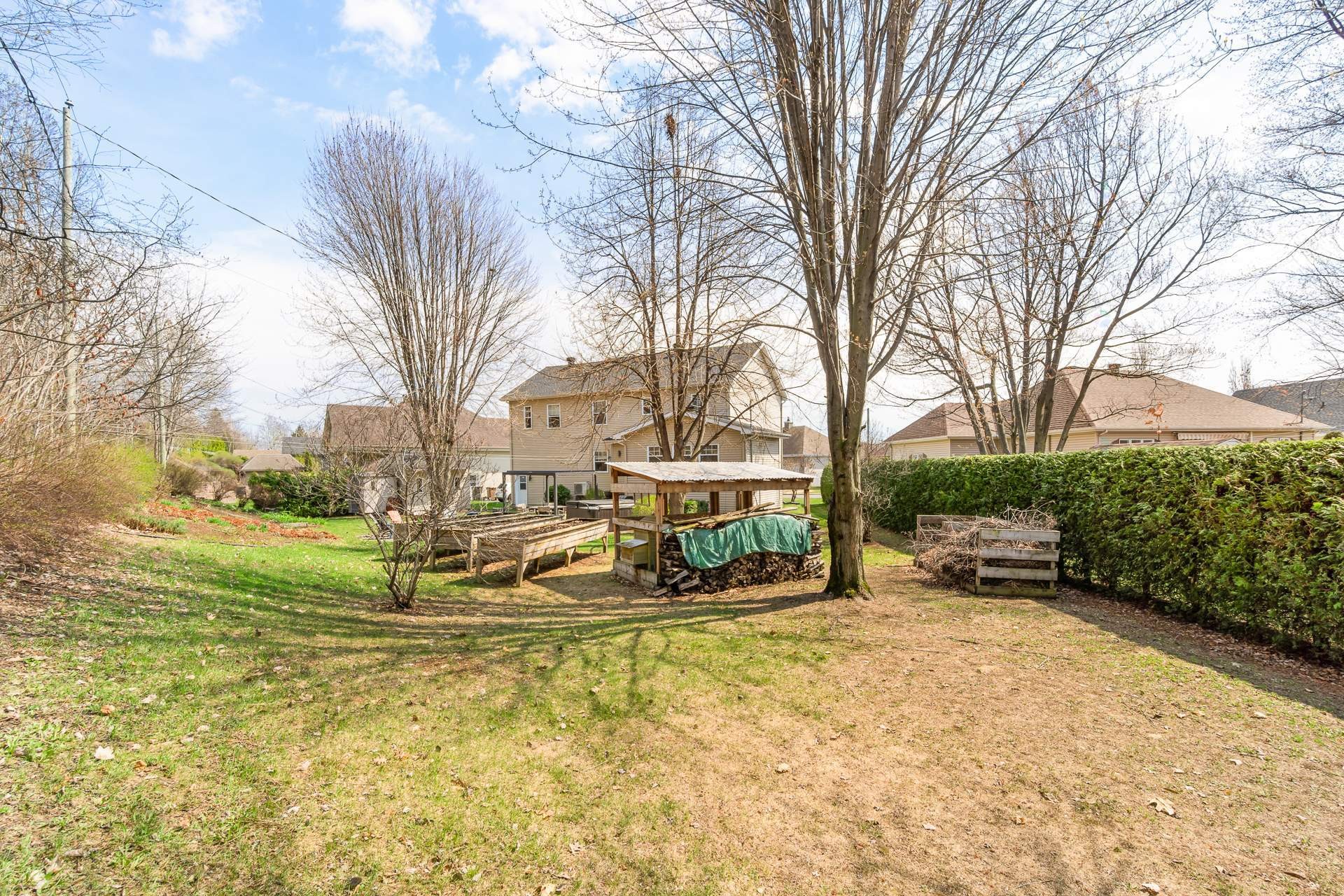 









200


Rue Michel-Lemay

,
Trois-Rivières,




QC
G8W2A4

