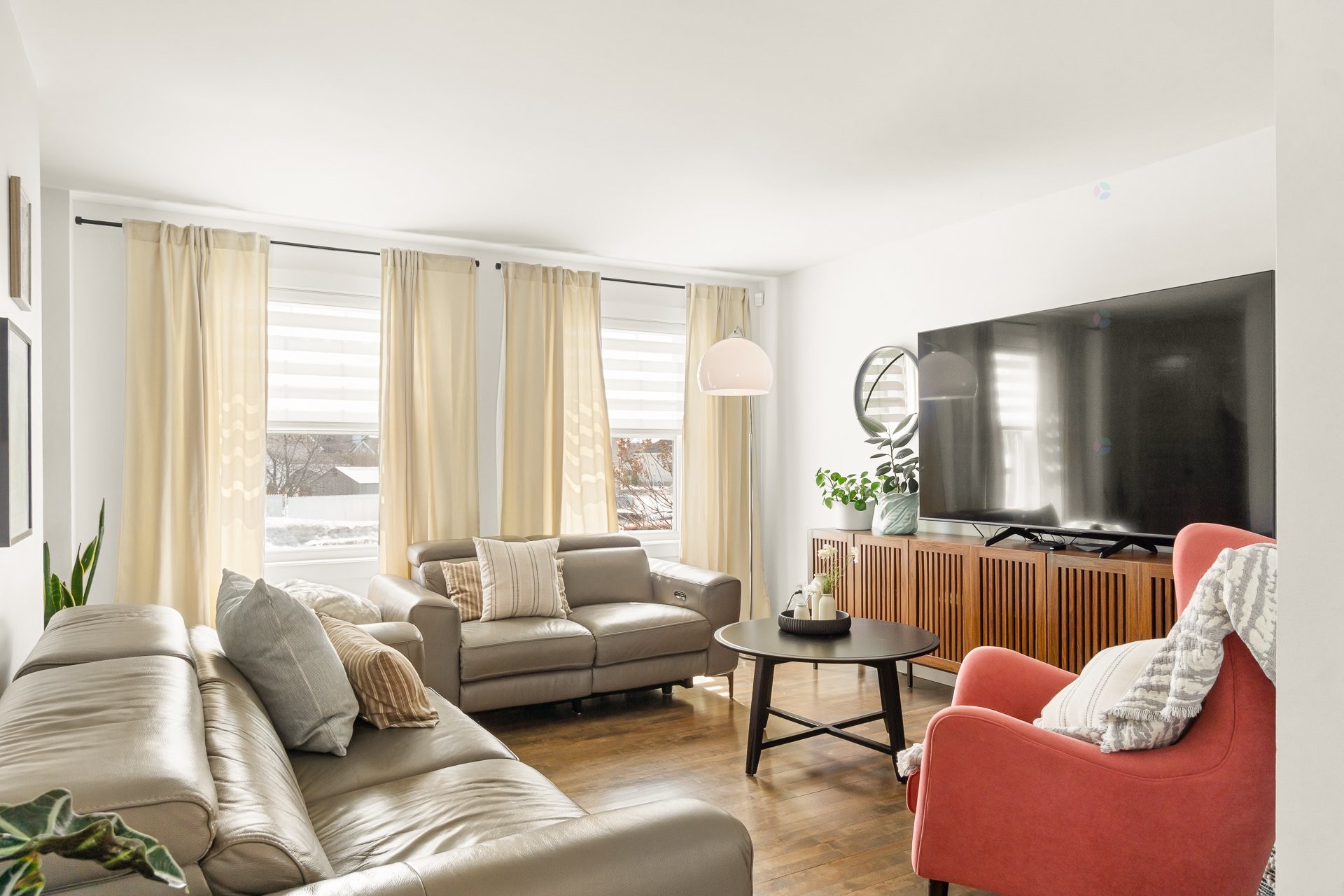 









200


Rue Michel-Lemay

,
Trois-Rivières,




QC
G8W2A4

