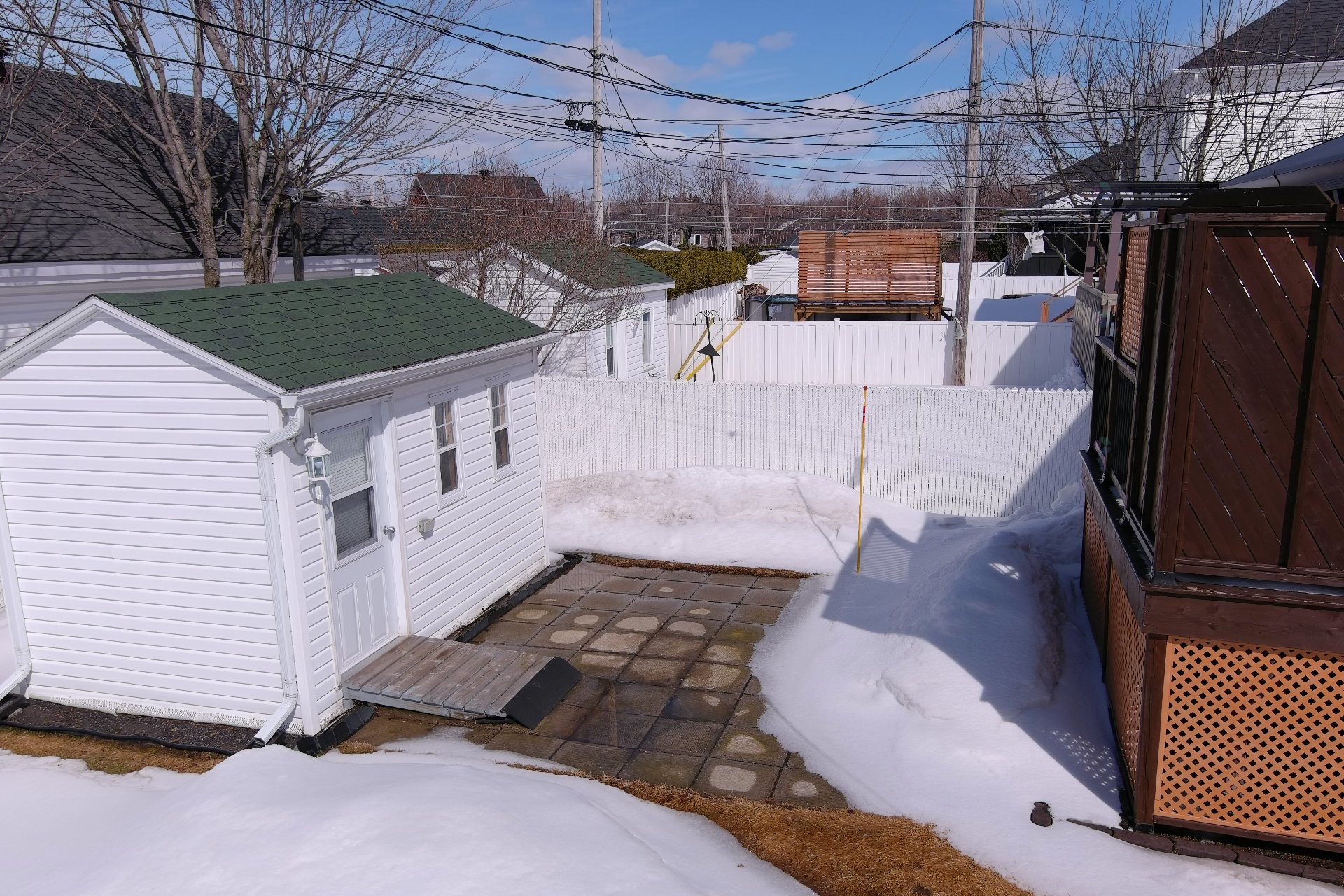 









3875


Rue Philibert-Dumas

,
Shawinigan,




QC
G9P5E6

