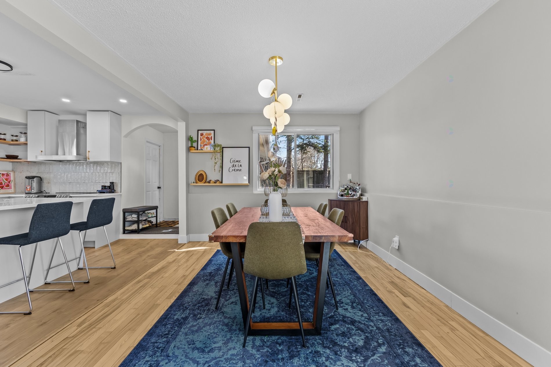 









160


Hampshire Road

,
Beaconsfield,




QC
H9W3N3

