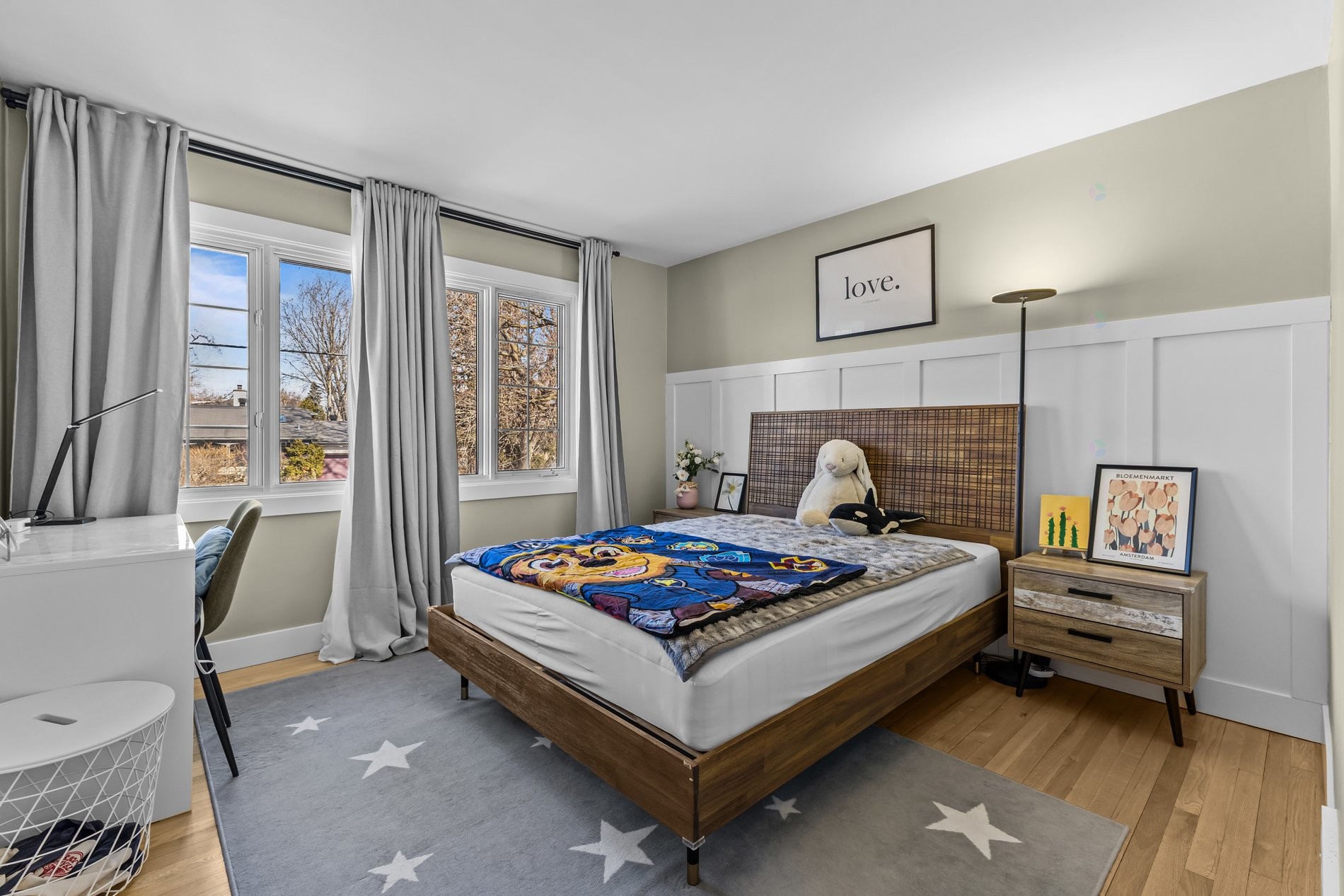 









160


Hampshire Road

,
Beaconsfield,




QC
H9W3N3

