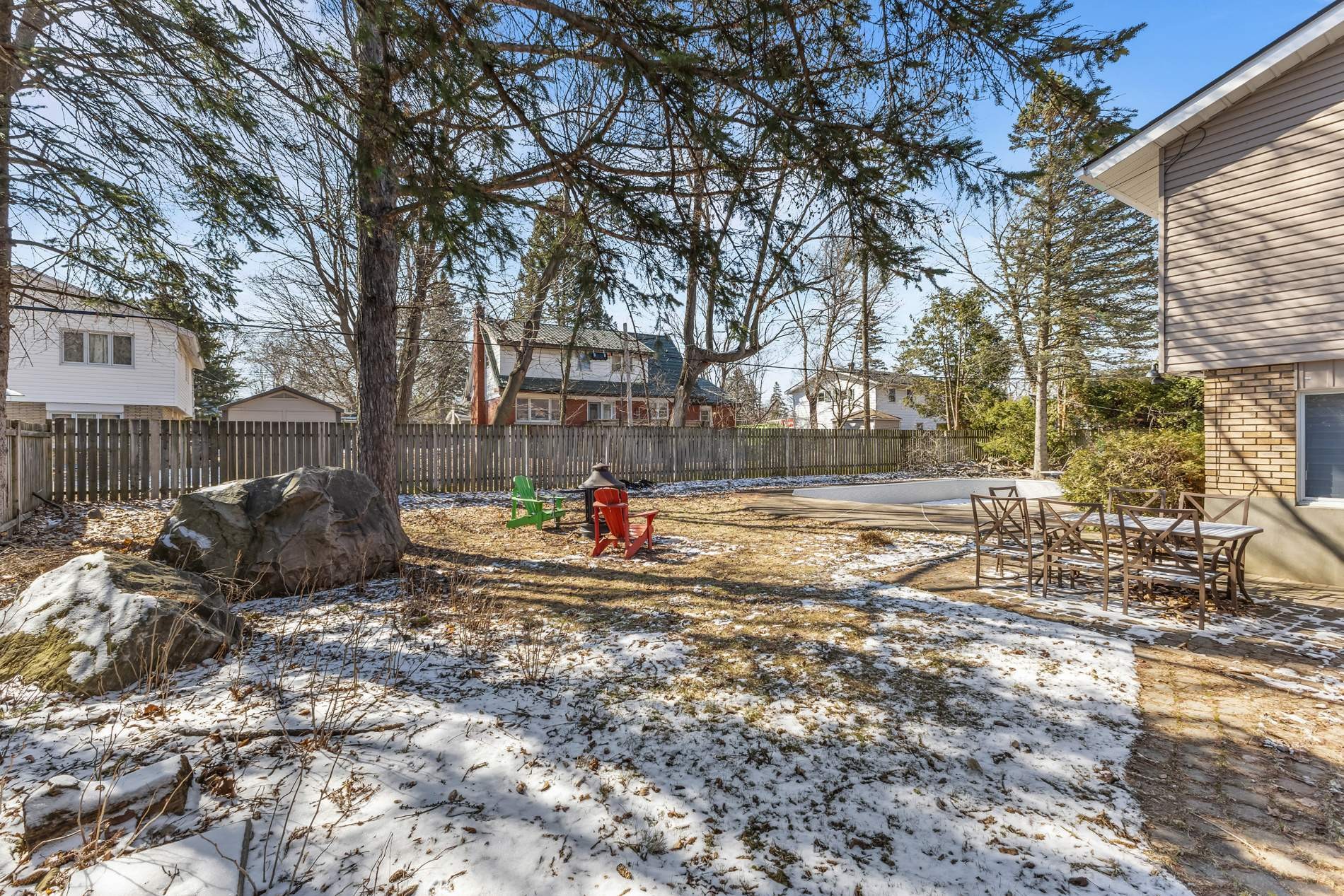 









160


Hampshire Road

,
Beaconsfield,




QC
H9W3N3

