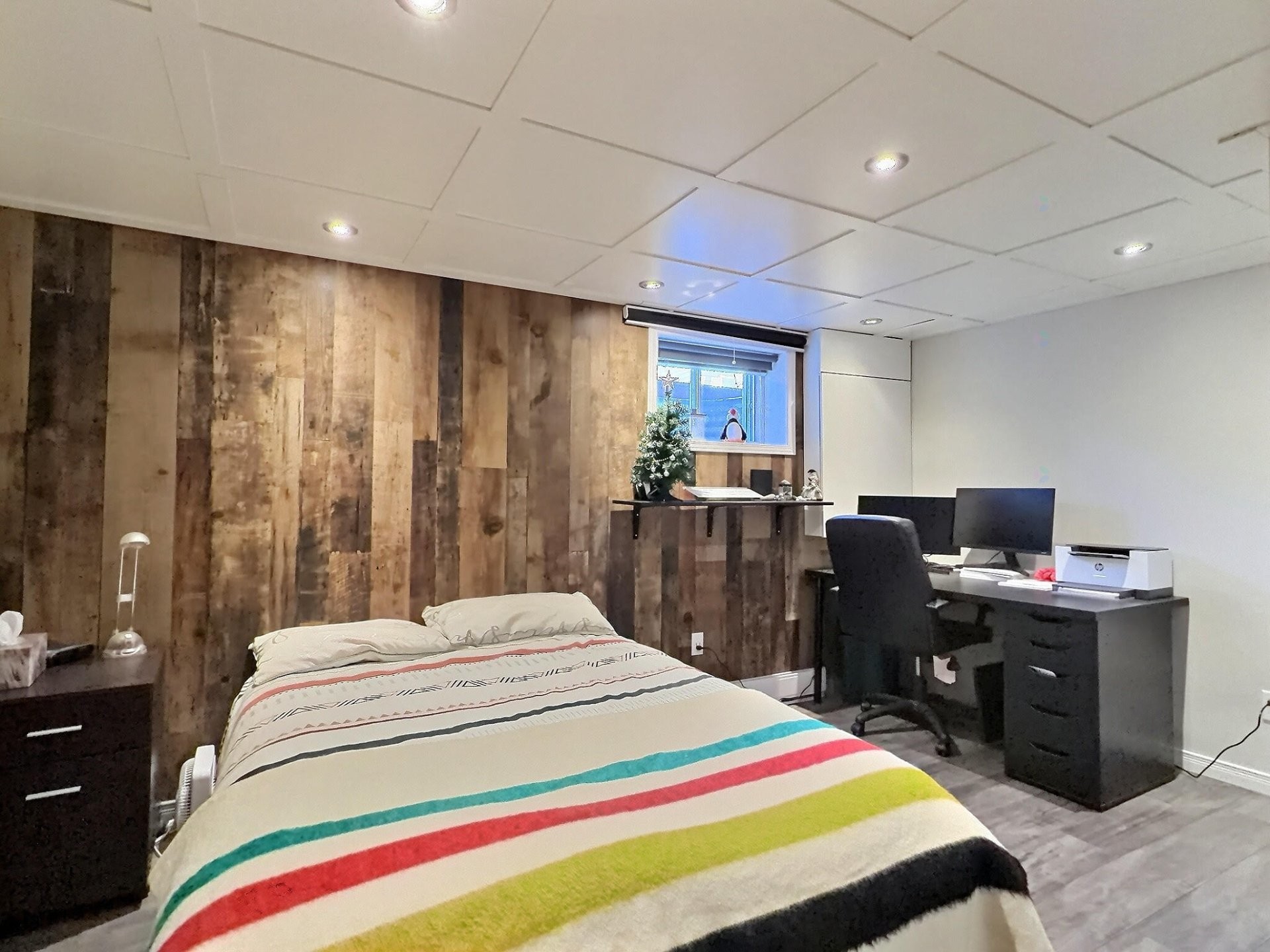 









212


Rue Tétreault

,
Trois-Rivières,




QC
G8T4V2

