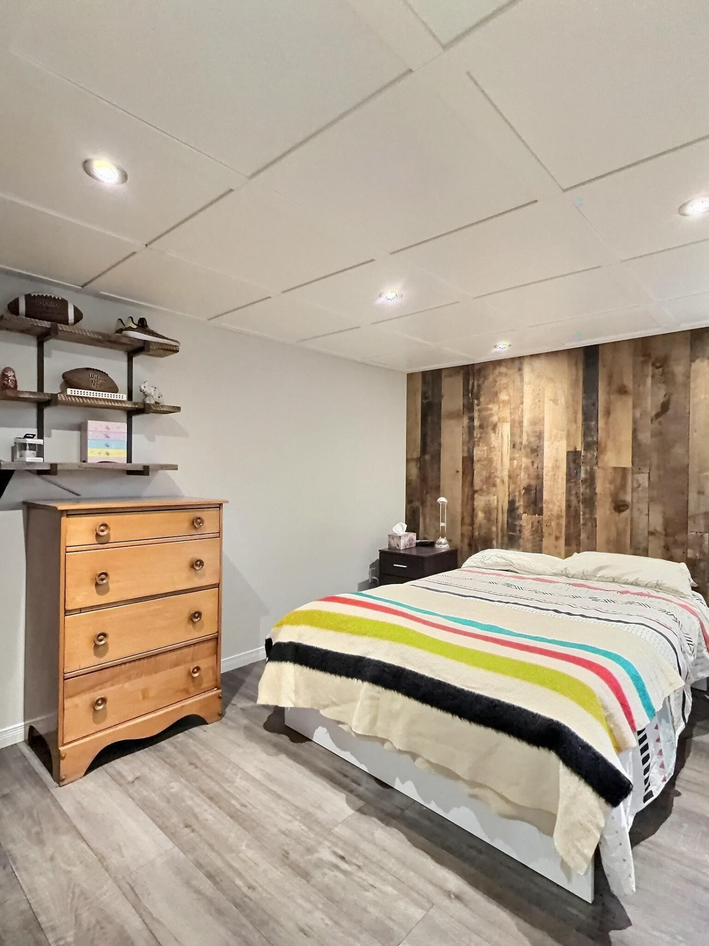 









212


Rue Tétreault

,
Trois-Rivières,




QC
G8T4V2

