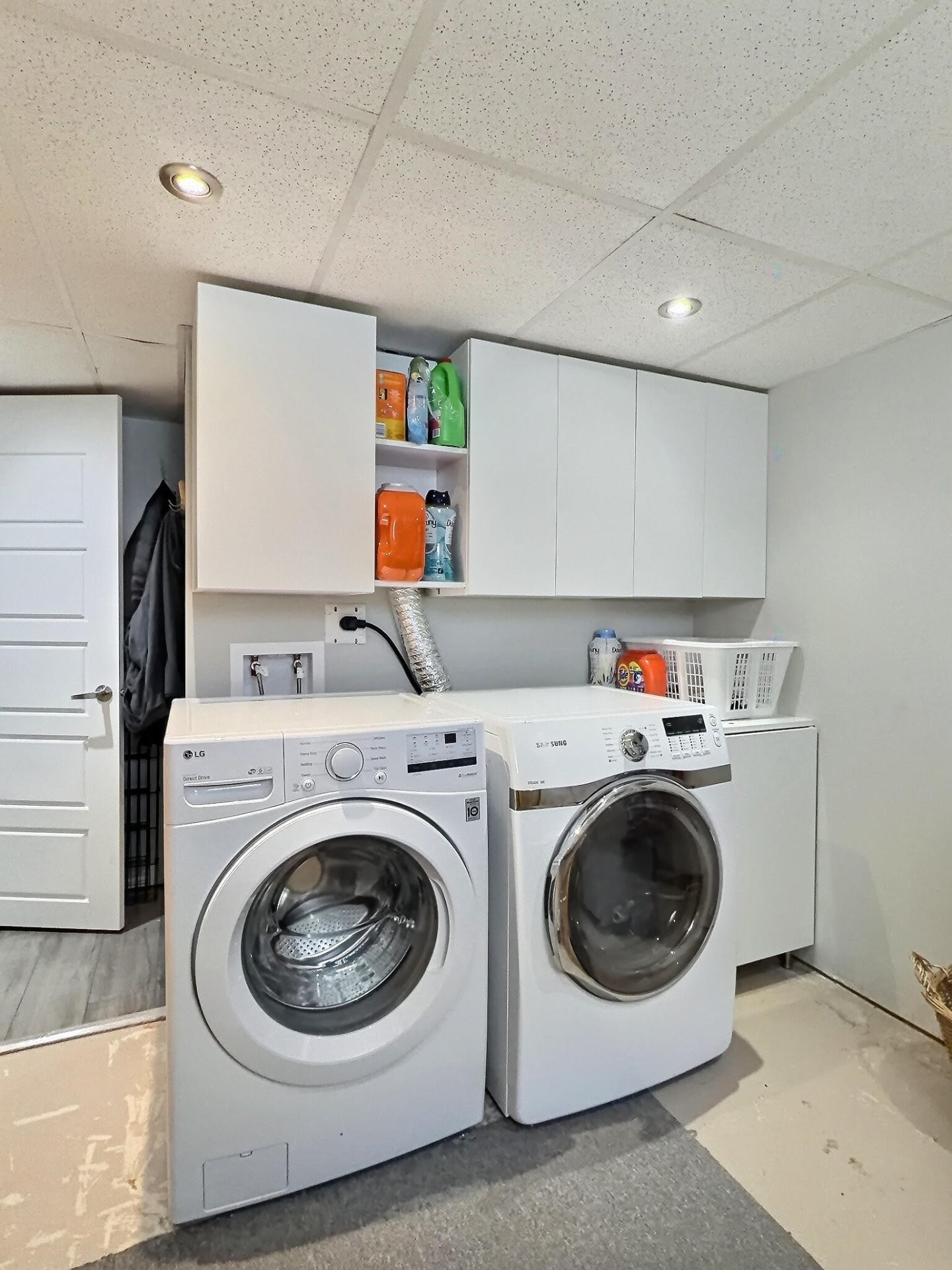 









212


Rue Tétreault

,
Trois-Rivières,




QC
G8T4V2


