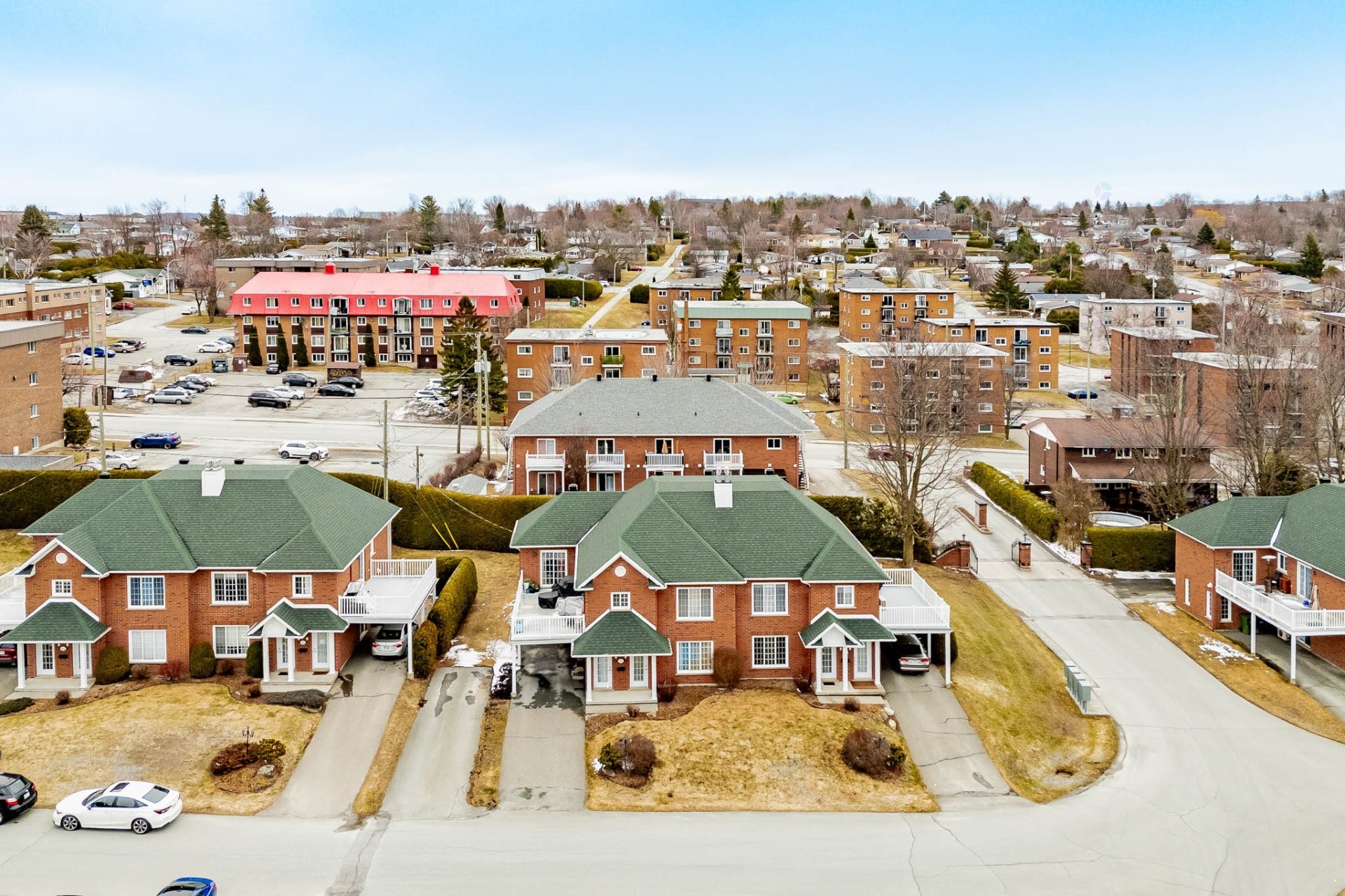









677


12e Avenue N.

, 1201A,
Sherbrooke (Fleurimont),




QC
J1E4L8


