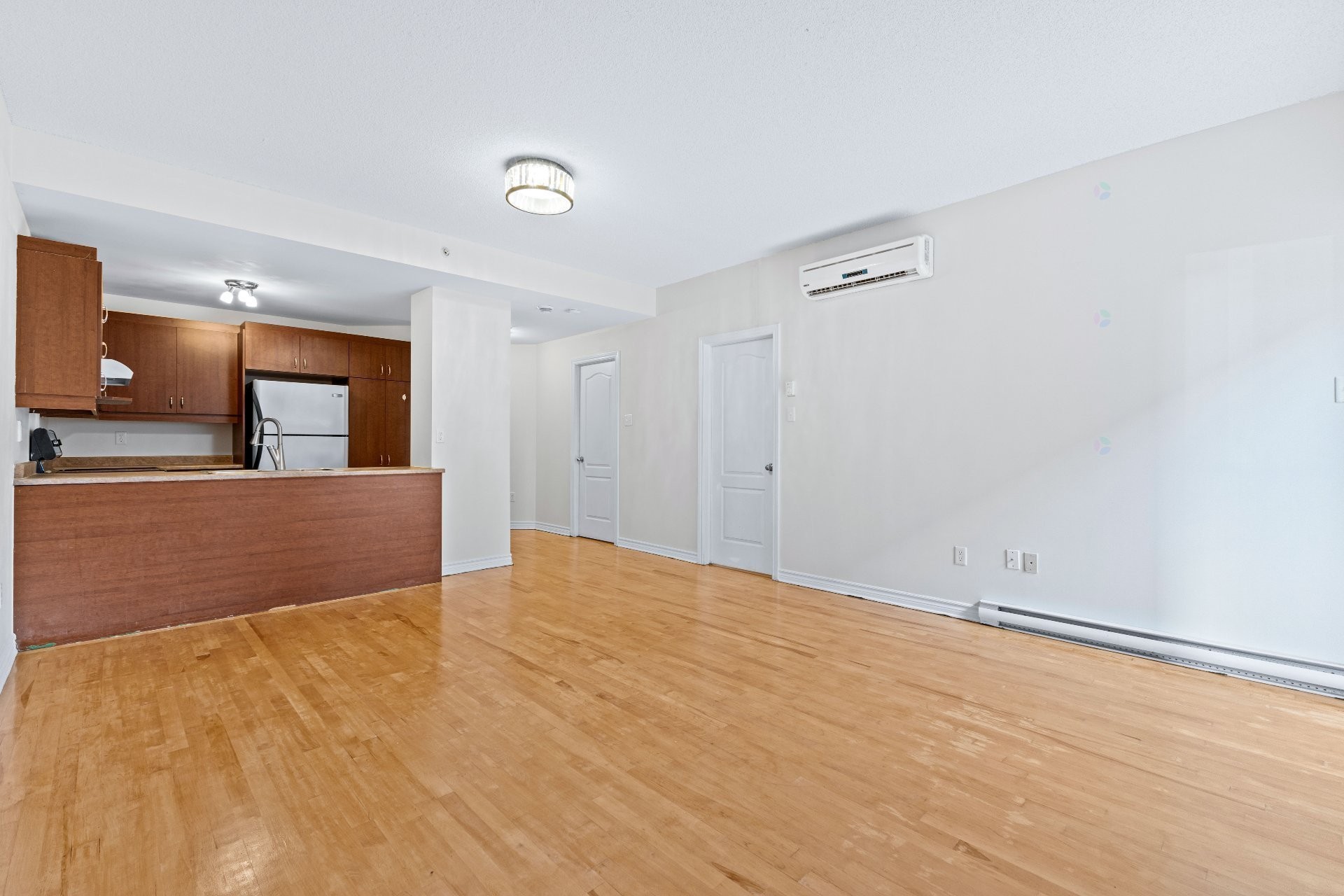 









3075


Av. Ernest-Hemingway

, 101,
Montréal (Saint-Laurent),




QC
H4R0A7

