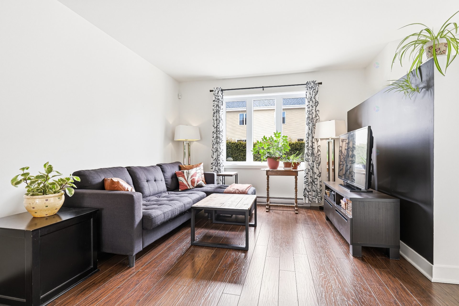 









1117


Rue St-Viateur

,
Joliette,




QC
J6E0K4

