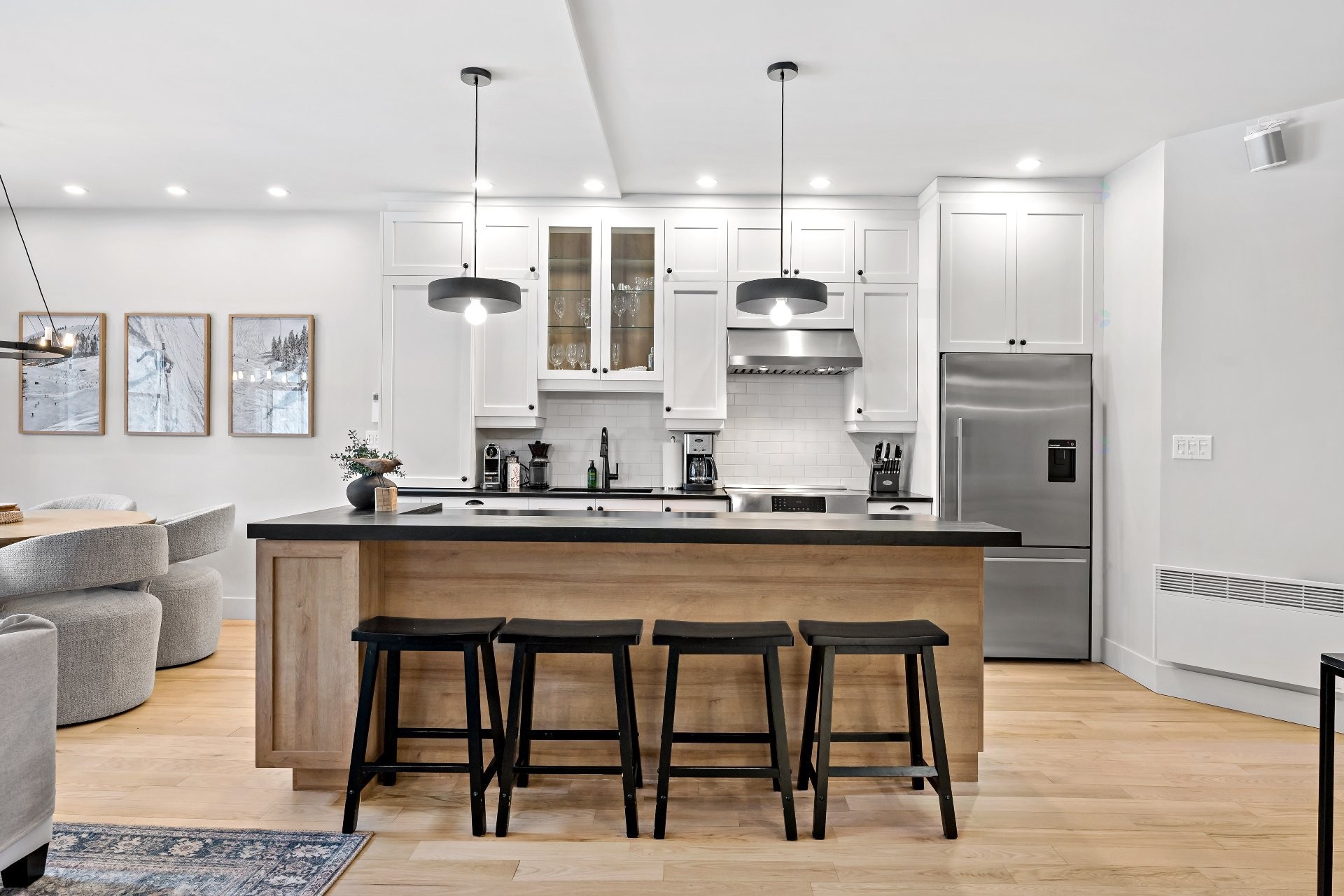 









218


Ch. de la Forêt

, 4,
Mont-Tremblant,




QC
J8E3K8

