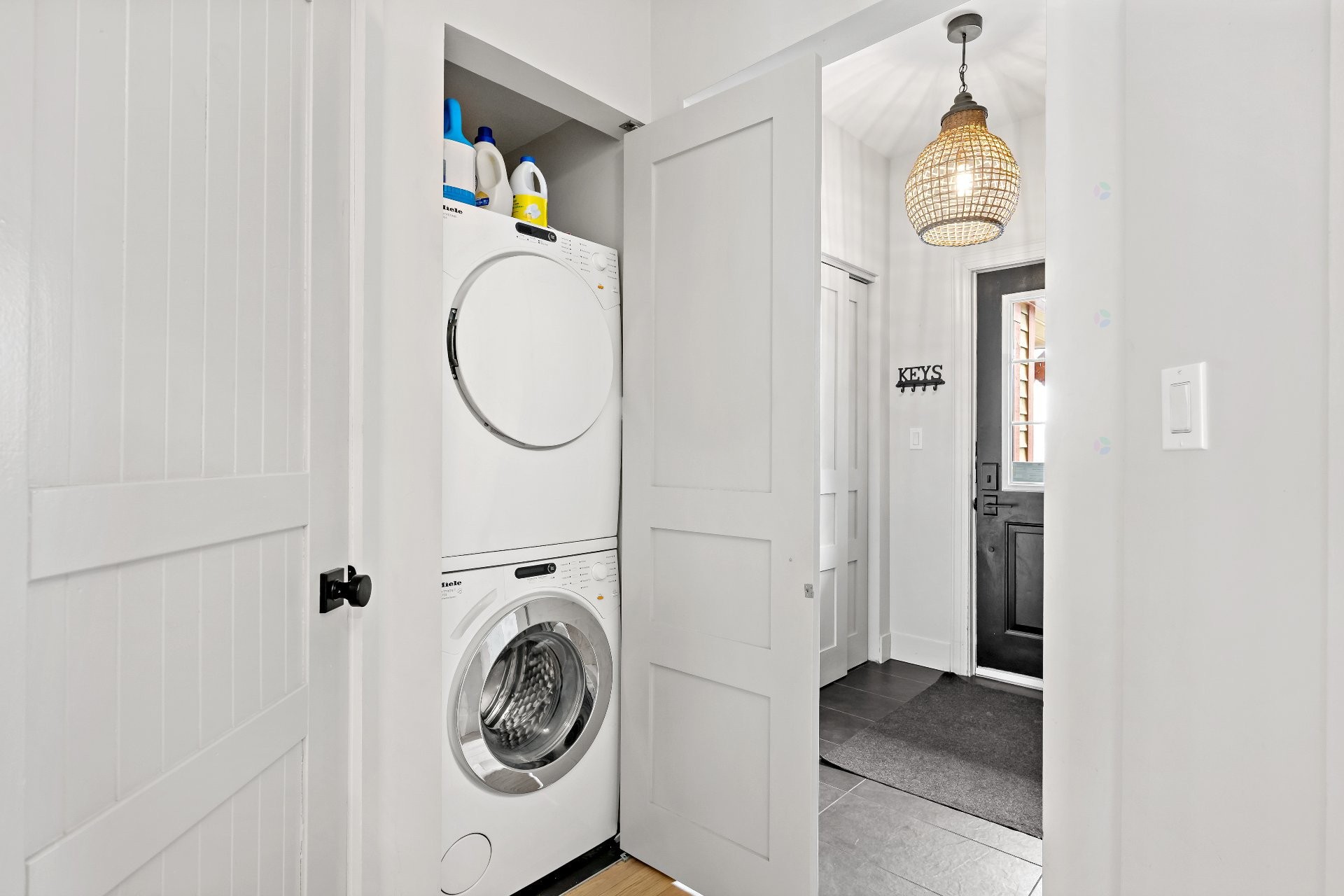 









218


Ch. de la Forêt

, 4,
Mont-Tremblant,




QC
J8E3K8

