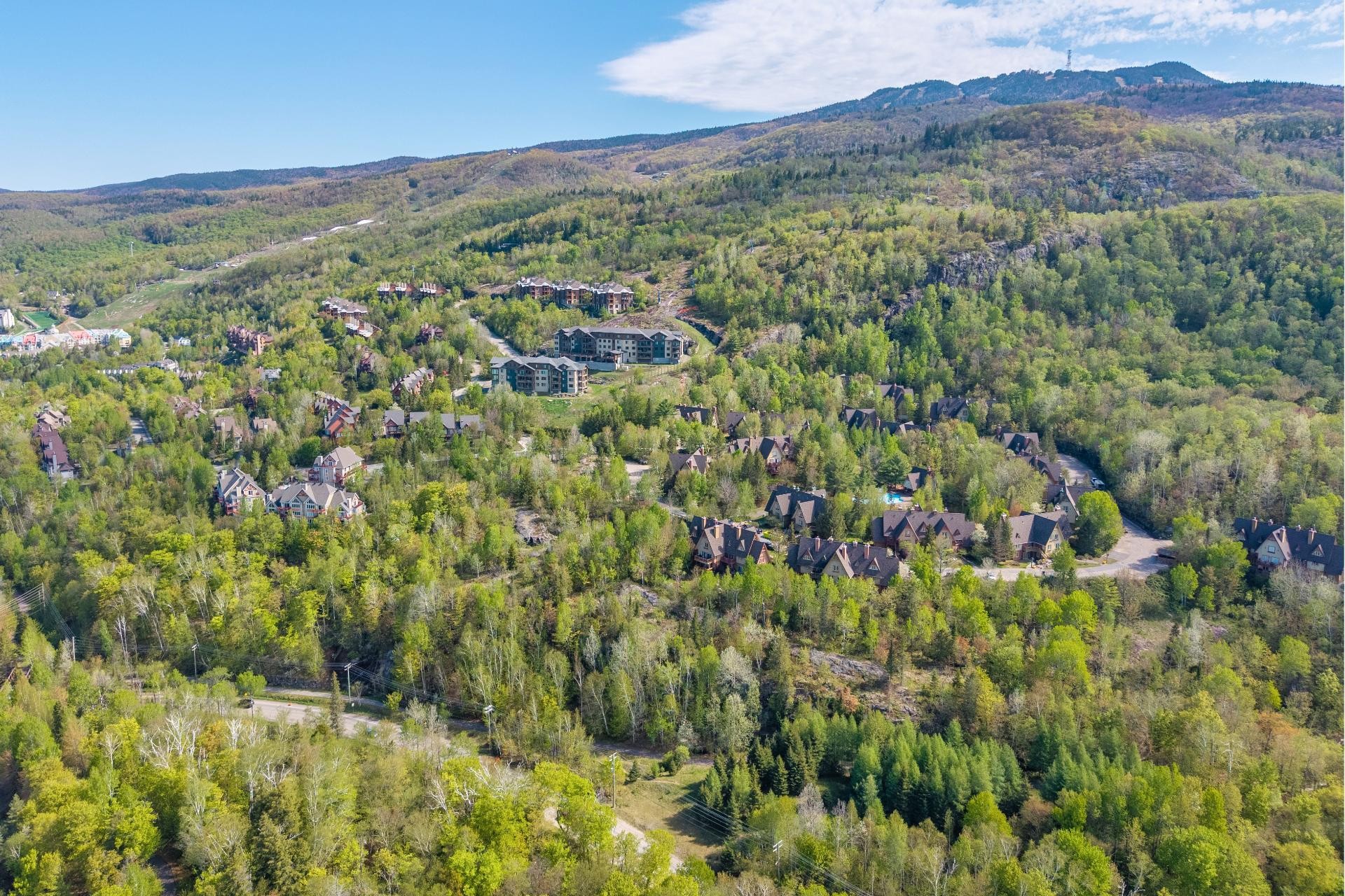 









218


Ch. de la Forêt

, 4,
Mont-Tremblant,




QC
J8E3K8

