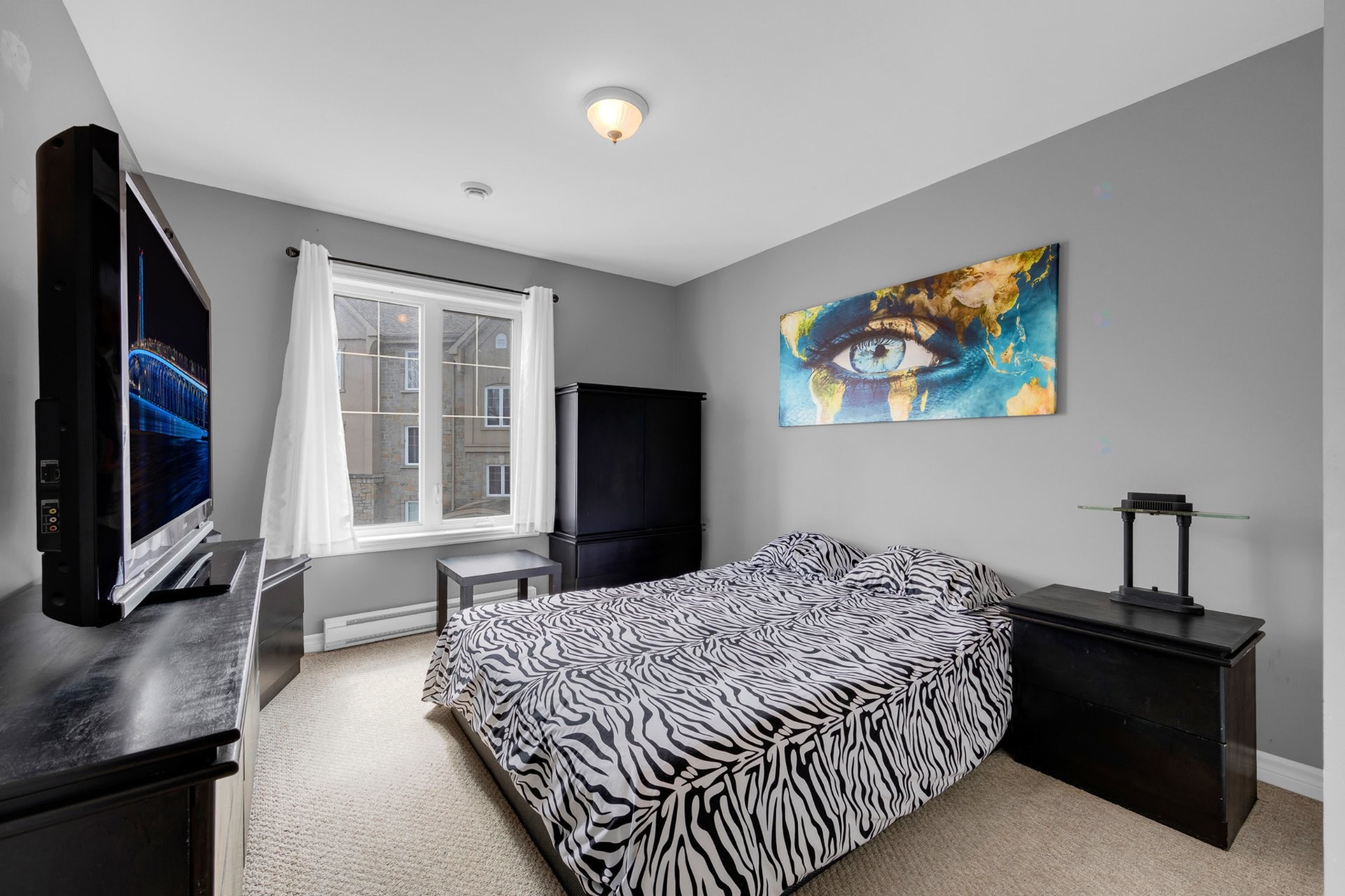 









600


Place du Sommet

, 301,
Saint-Jérôme,




QC
J7Y5L1

