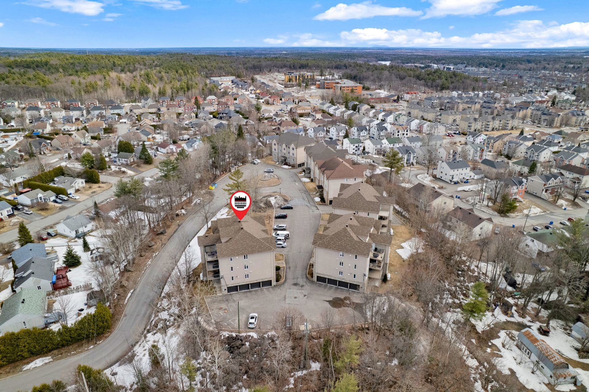 









600


Place du Sommet

, 301,
Saint-Jérôme,




QC
J7Y5L1

