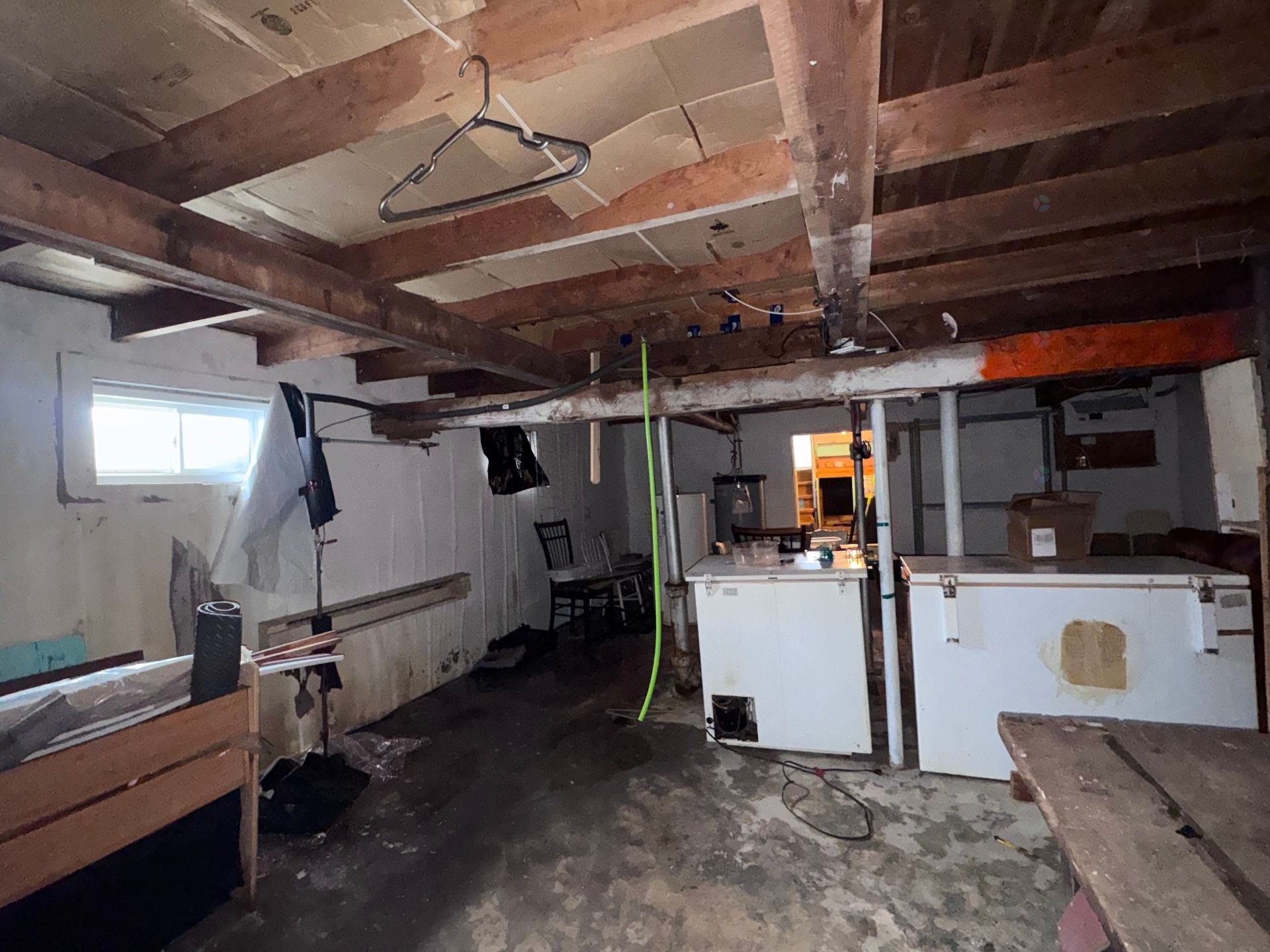 









12


3e Avenue E.

,
Rouyn-Noranda,




QC
J0Y1C0

