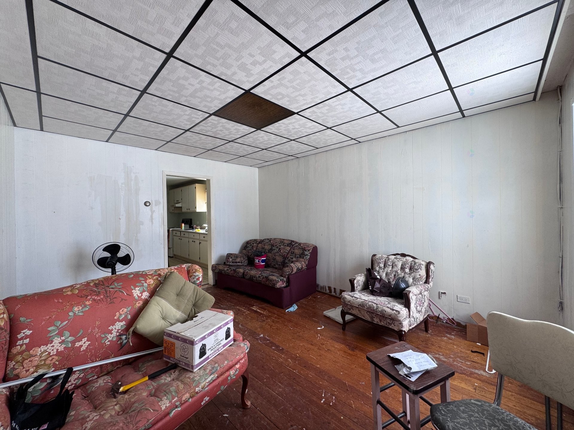 









12


3e Avenue E.

,
Rouyn-Noranda,




QC
J0Y1C0

