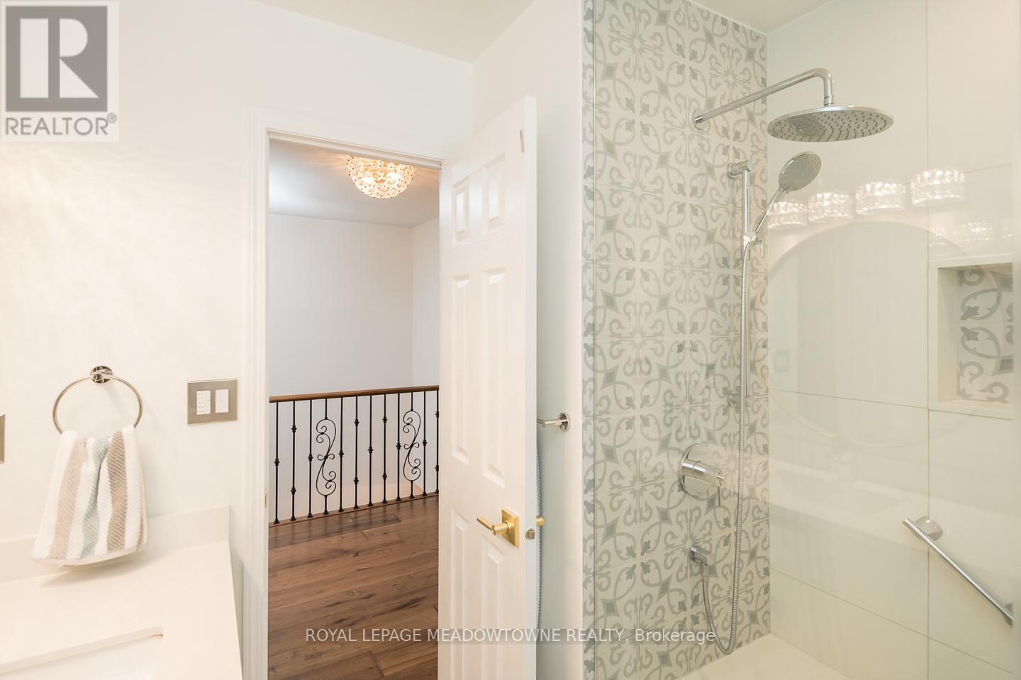 












946 LANCASTER BOULEVARD

,
Milton,




Ontario
L9T6A2

