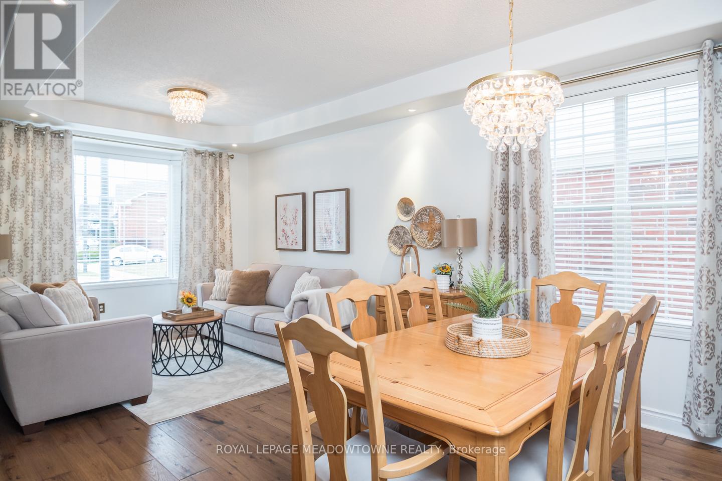 












946 LANCASTER BOULEVARD

,
Milton,




Ontario
L9T6A2

