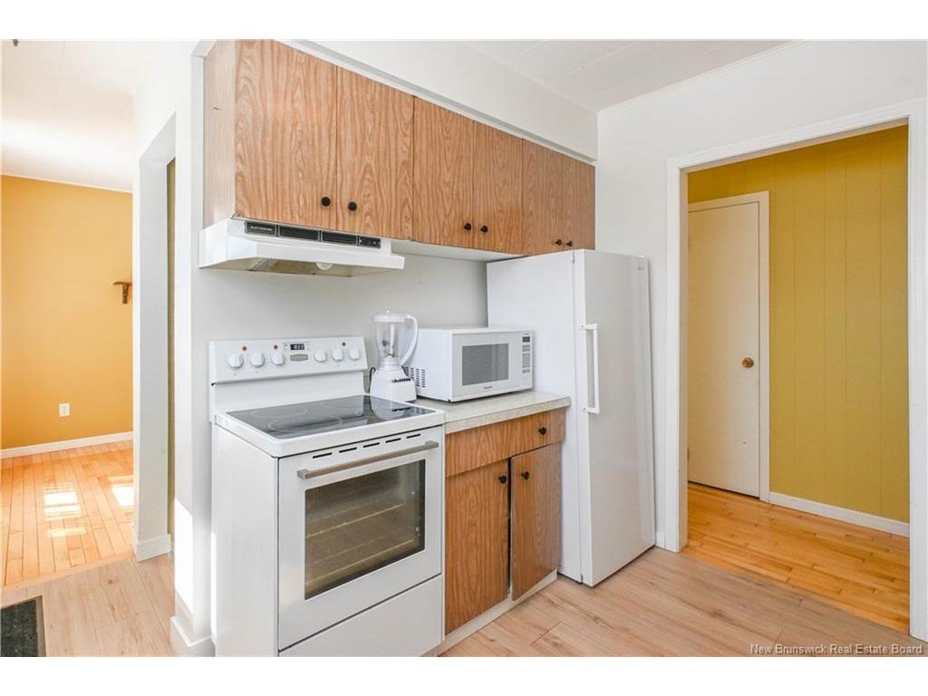









148


des Pins

ST,
Shippagan,




NB
E8S 1K2

