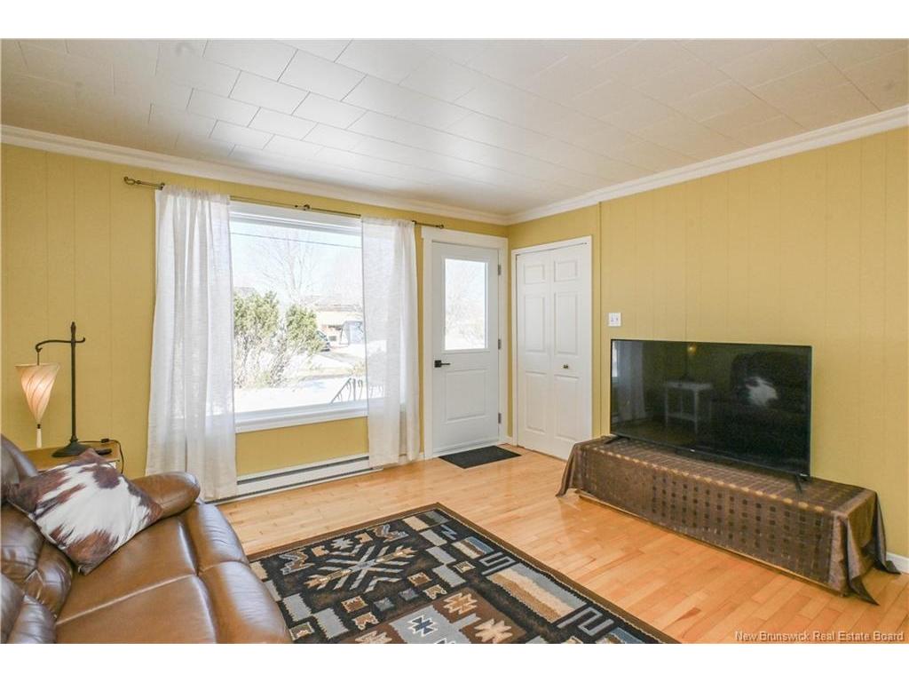 









148


des Pins

ST,
Shippagan,




NB
E8S 1K2

