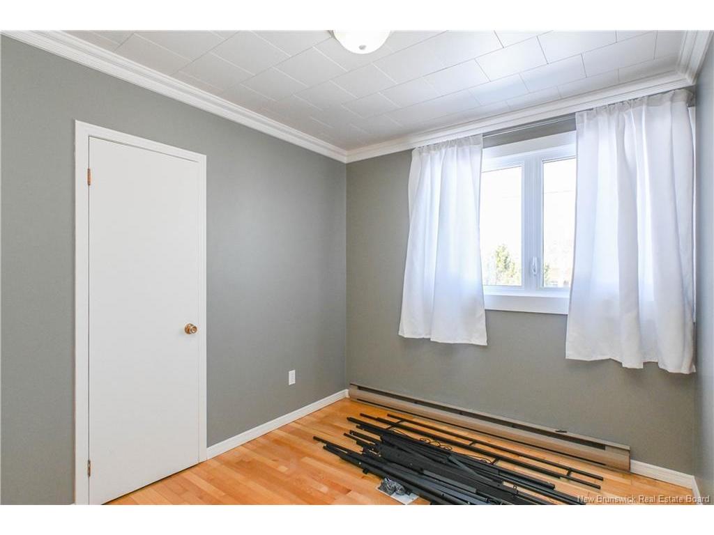 









148


des Pins

ST,
Shippagan,




NB
E8S 1K2

