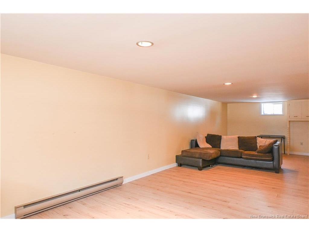 









148


des Pins

ST,
Shippagan,




NB
E8S 1K2

