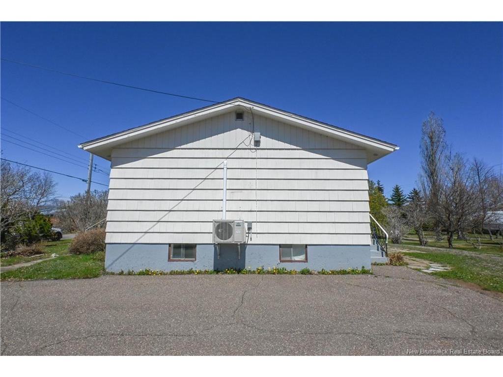 









148


des Pins

ST,
Shippagan,




NB
E8S 1K2

