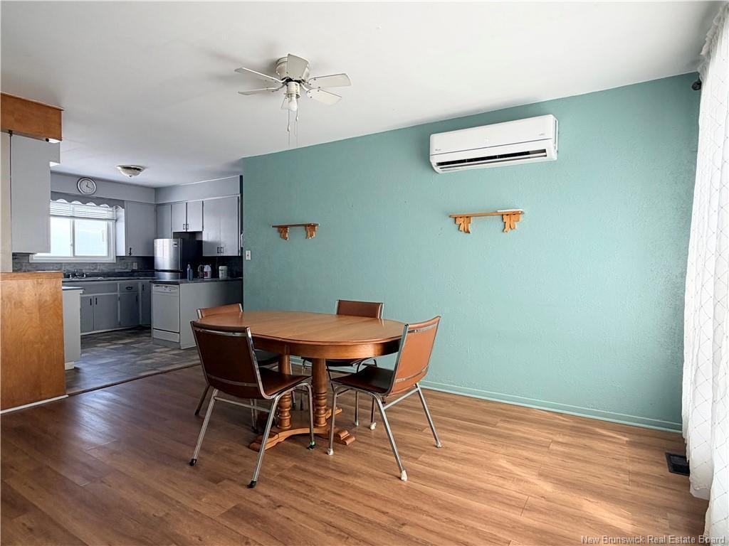 









6585


Route 11

,
Clifton,




NB
E2A 5L7

