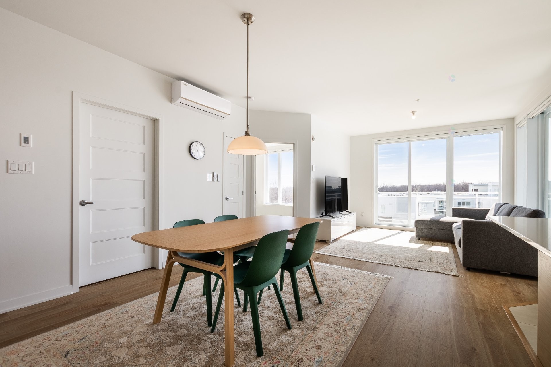 









2530


Rue Maurice-Savoie

, 503,
Longueuil (Le Vieux-Longueuil),




QC
J4N0K2

