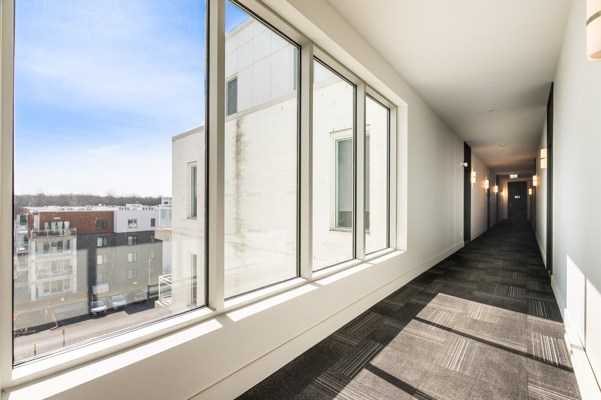 









2530


Rue Maurice-Savoie

, 503,
Longueuil (Le Vieux-Longueuil),




QC
J4N0K2

