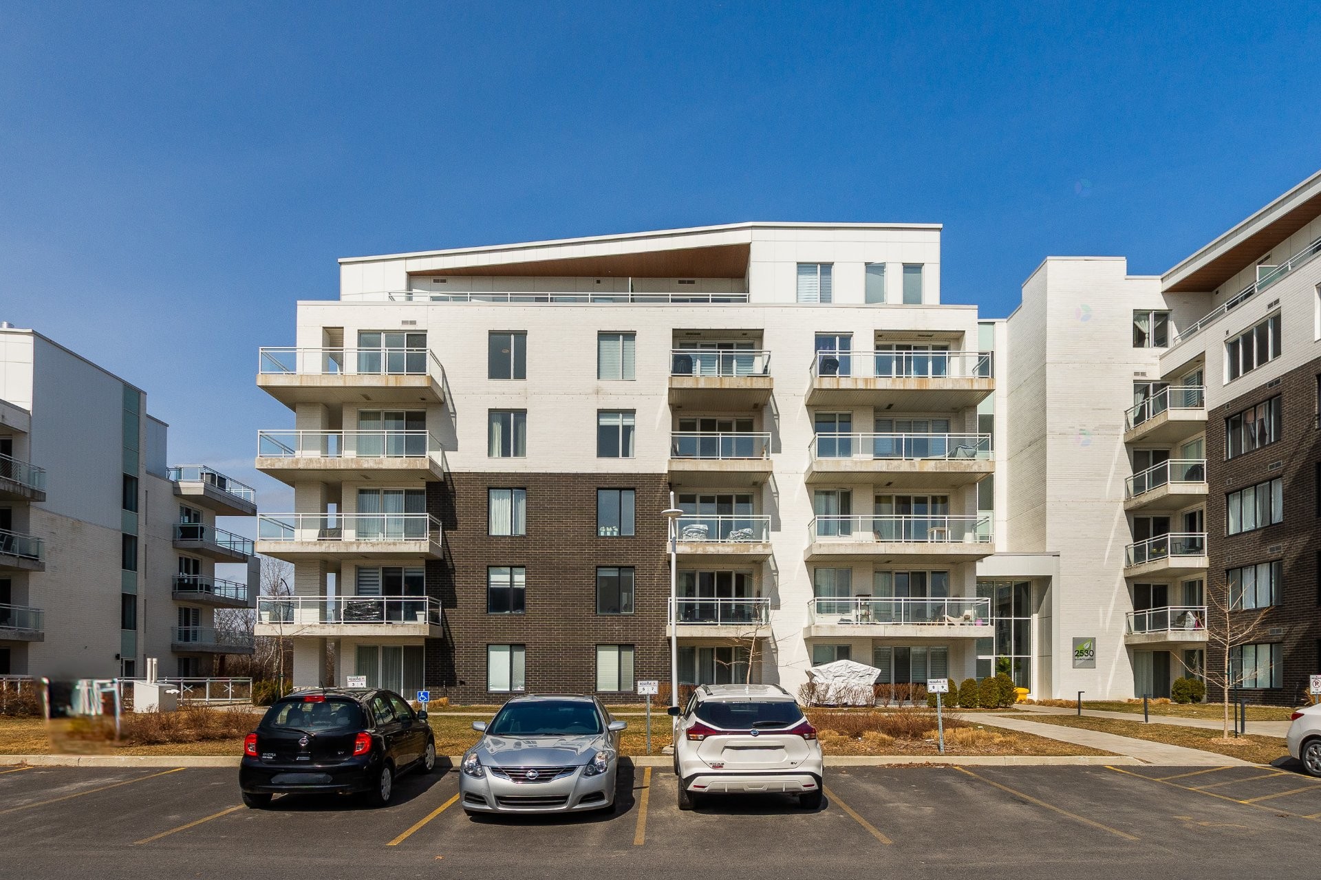 









2530


Rue Maurice-Savoie

, 503,
Longueuil (Le Vieux-Longueuil),




QC
J4N0K2

