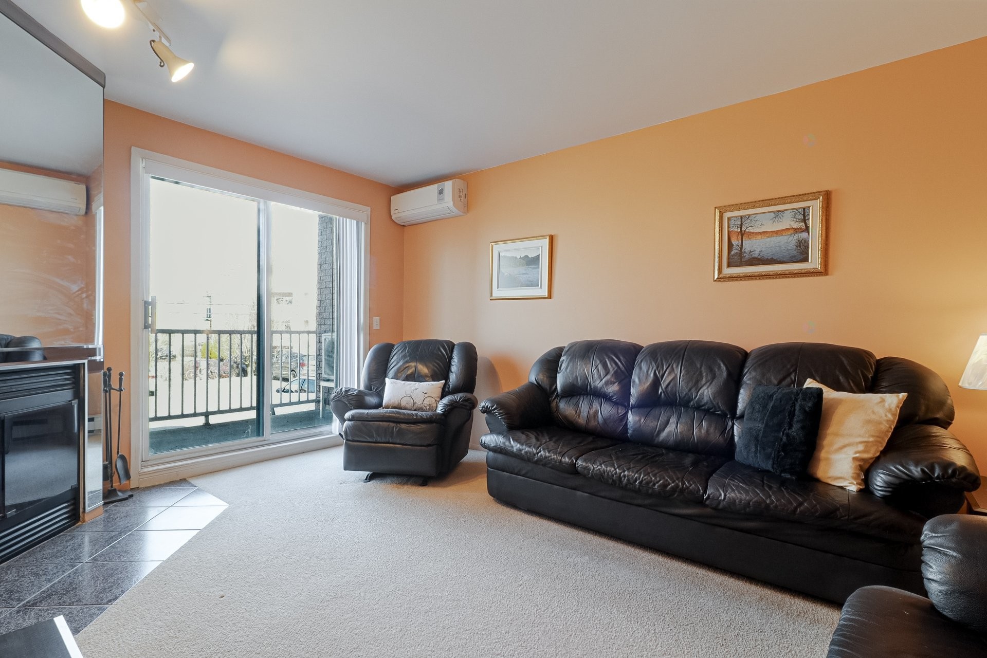 









1239


Boul. Iberville

, 204,
Repentigny (Repentigny),




QC
J5Y3H7

