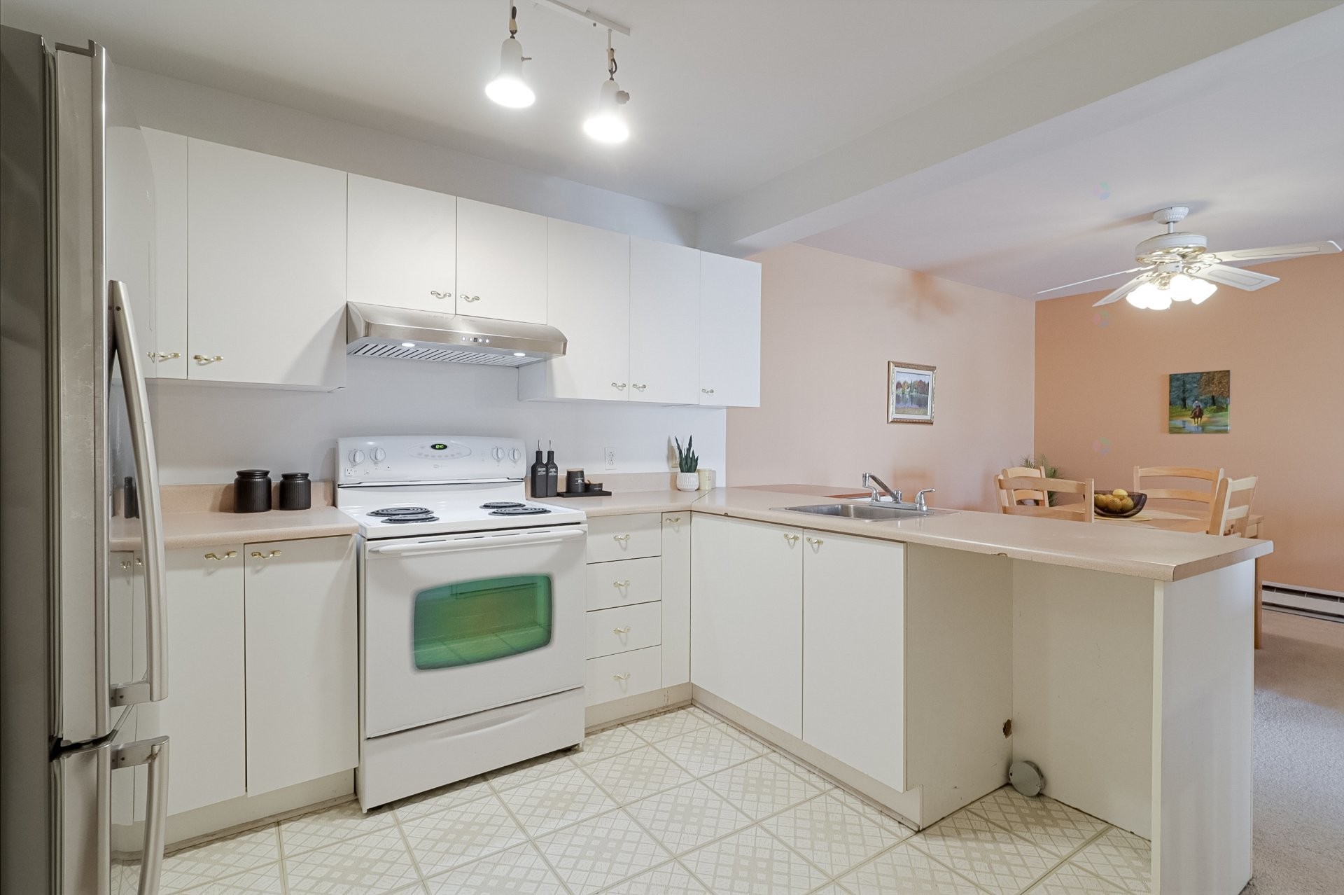 









1239


Boul. Iberville

, 204,
Repentigny (Repentigny),




QC
J5Y3H7

